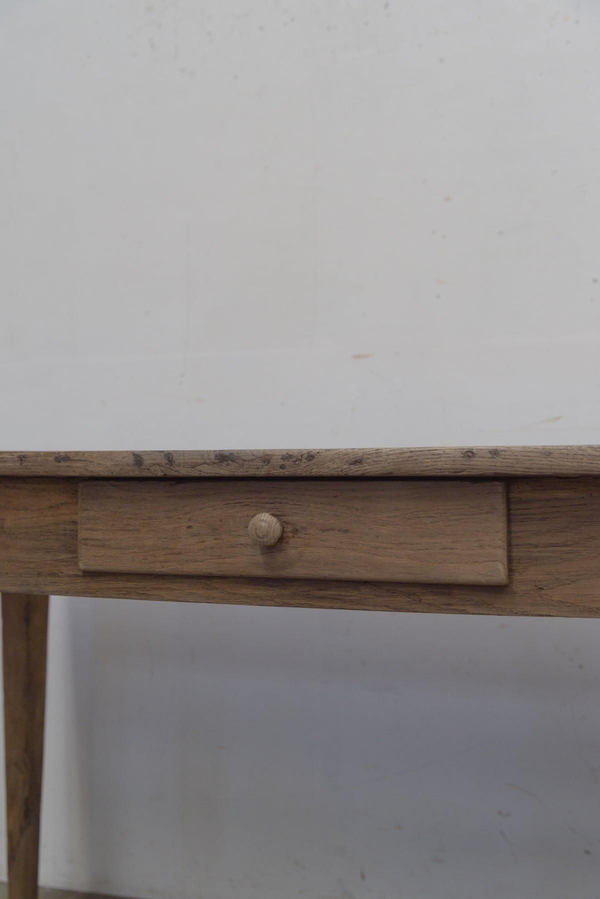 #9230 table