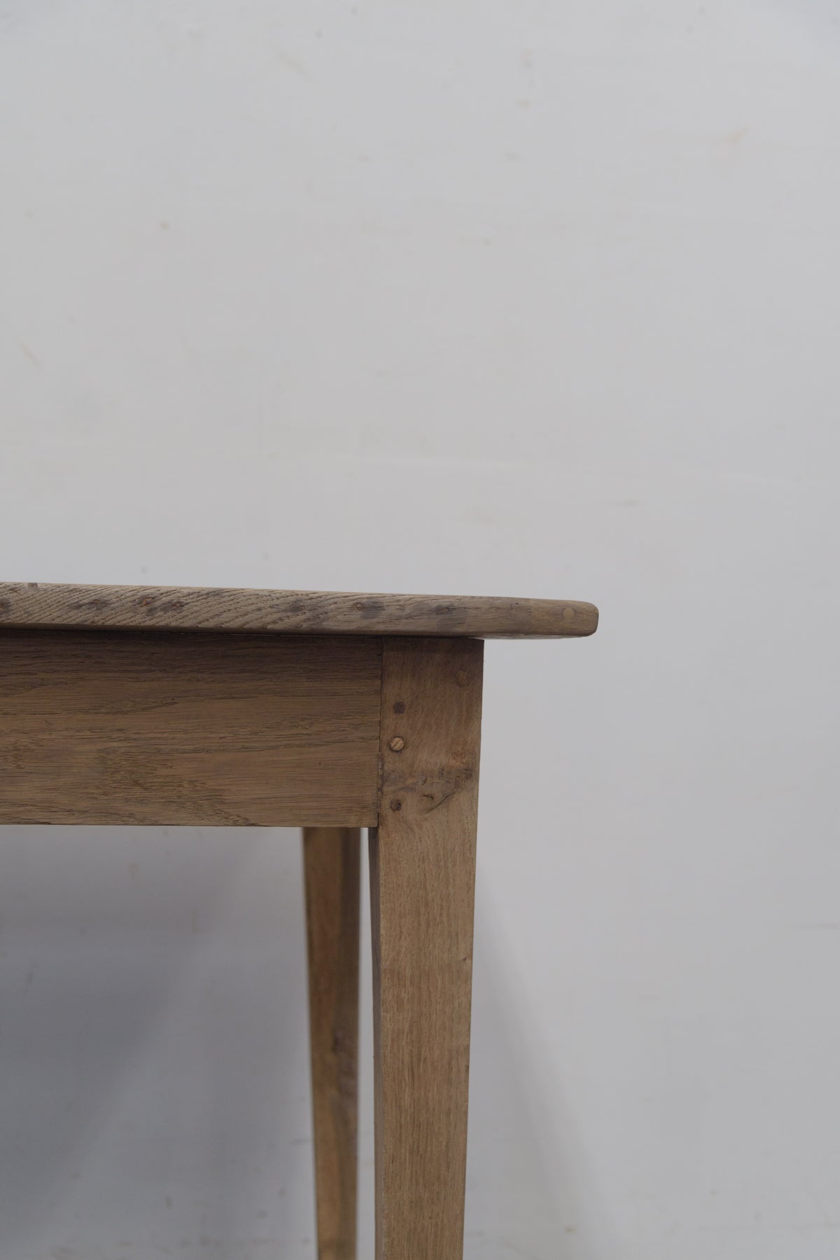 #9230 table