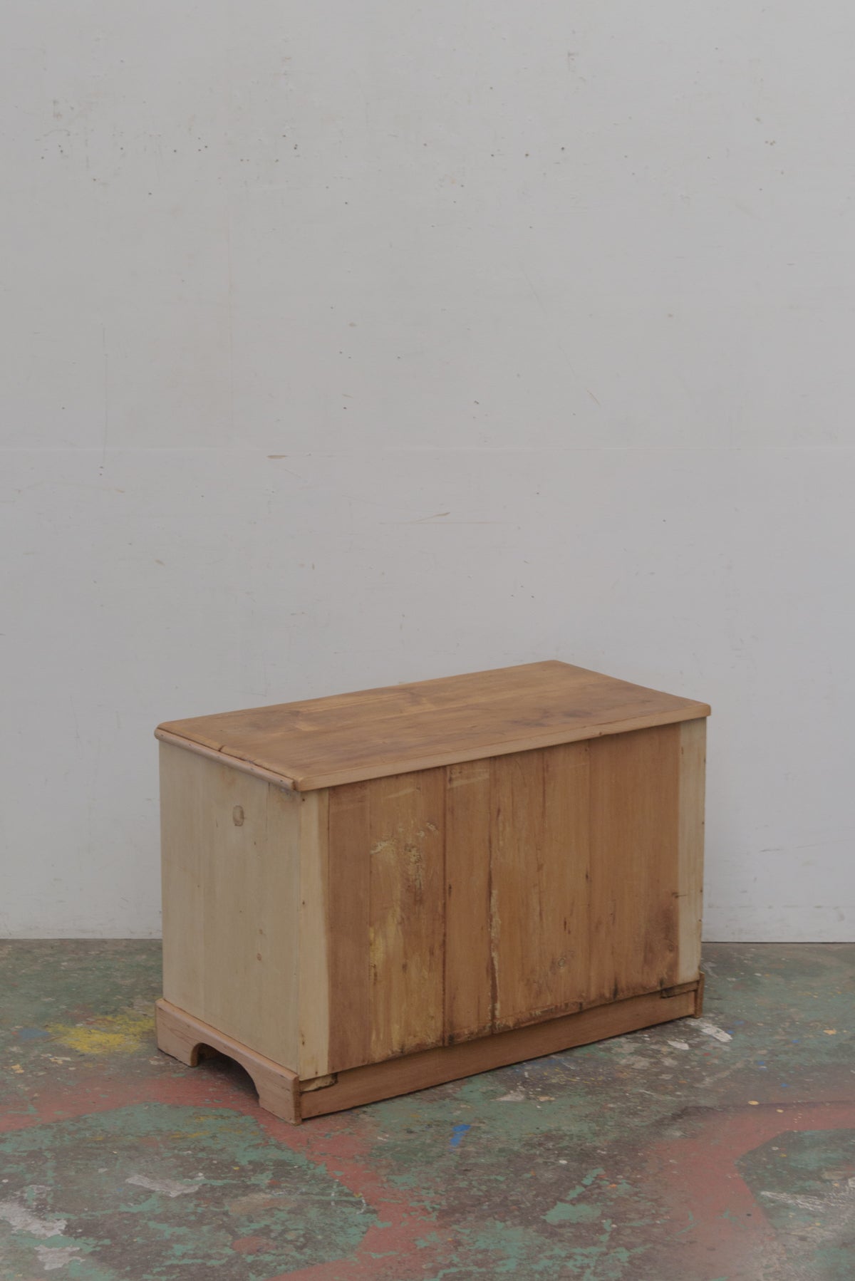 #9235 chest