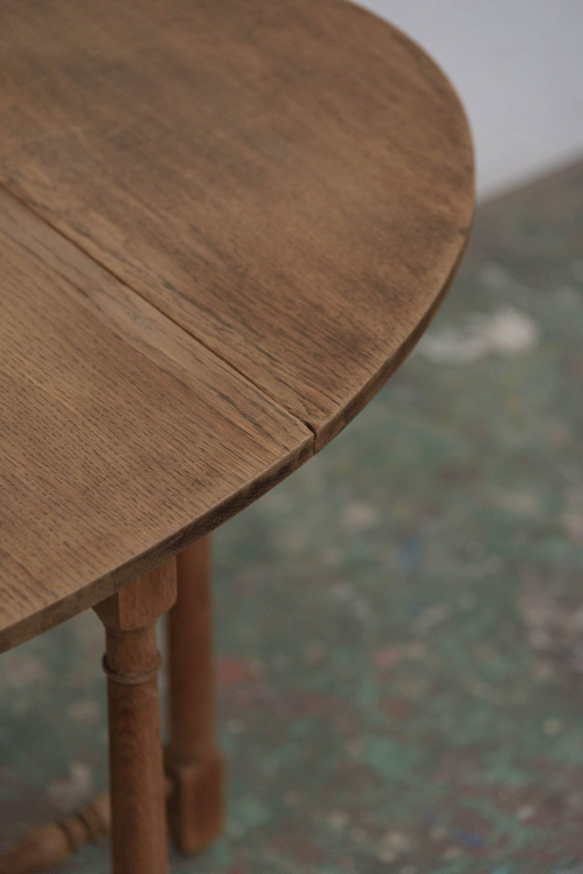 #9575 butterfly table