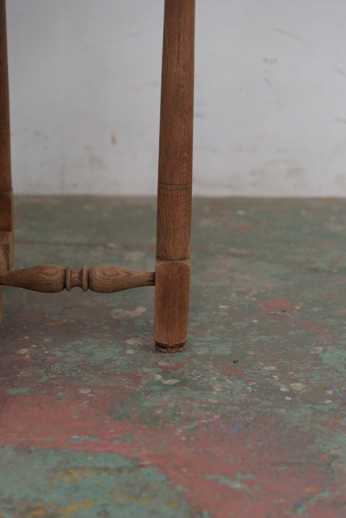 #9575 butterfly table