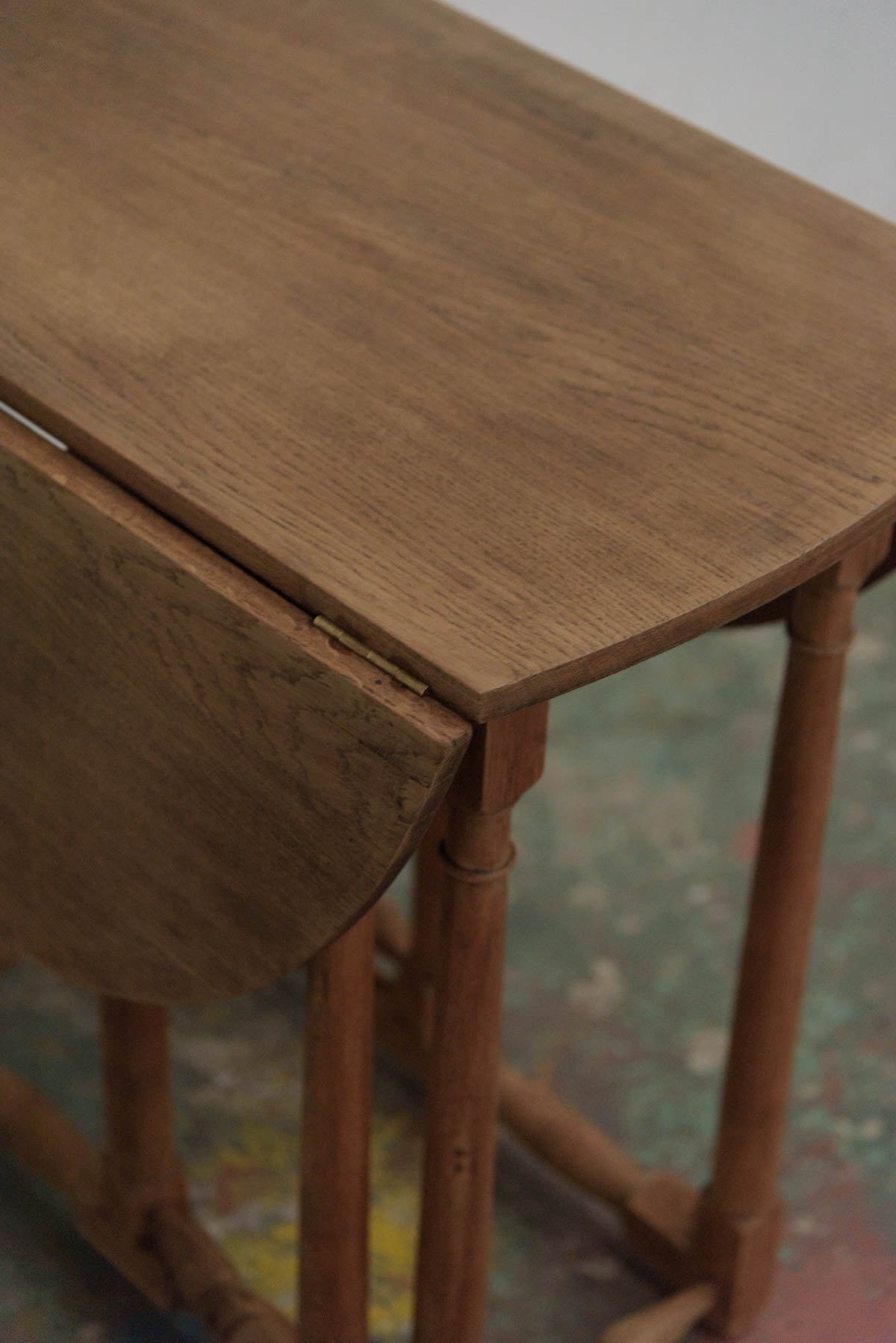 #9575 butterfly table