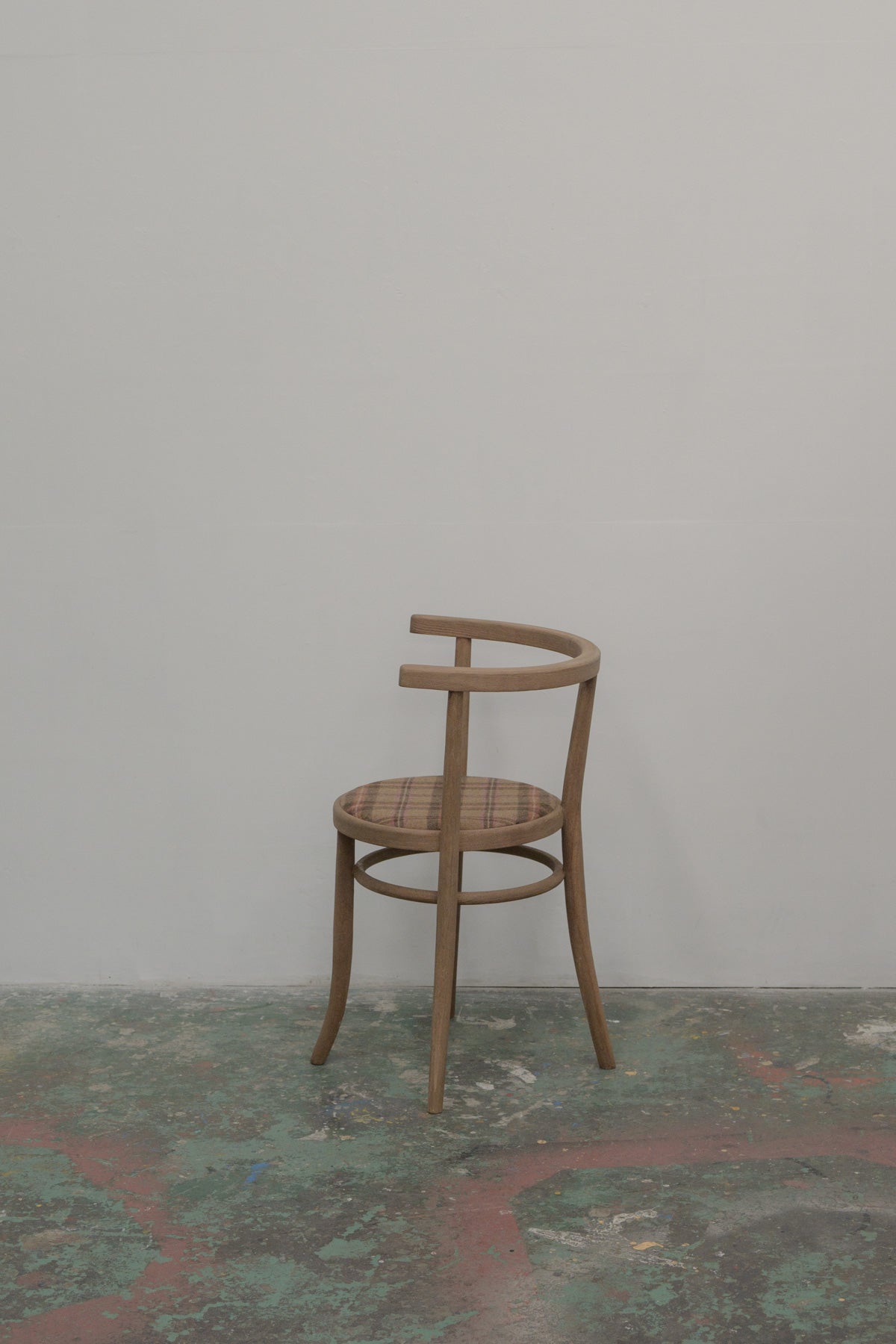 #0489 armchair