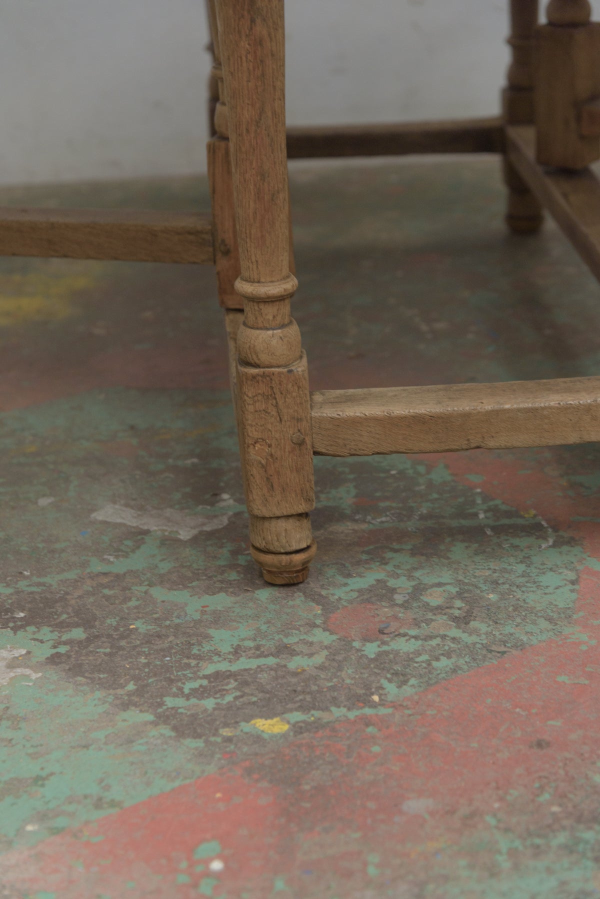 #9242 butterfly table