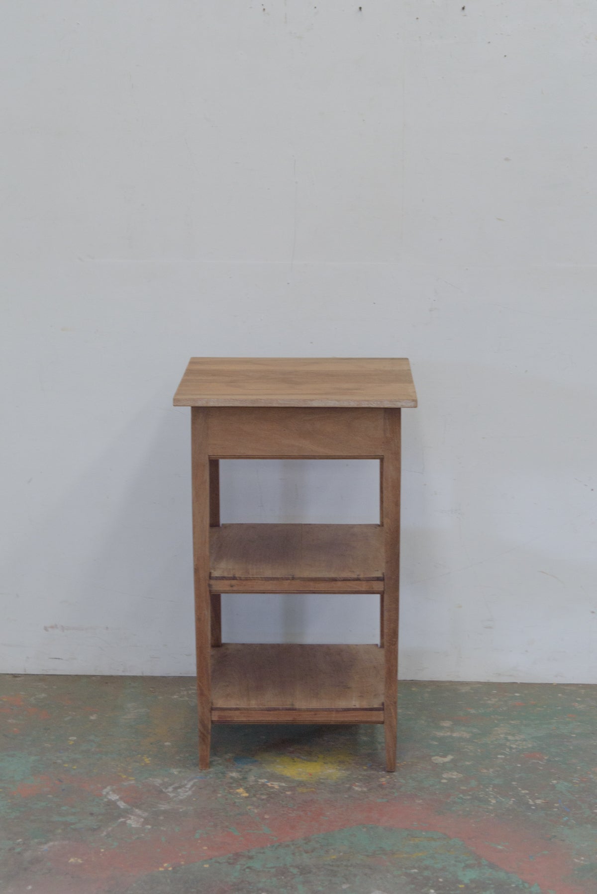 #8874 side table