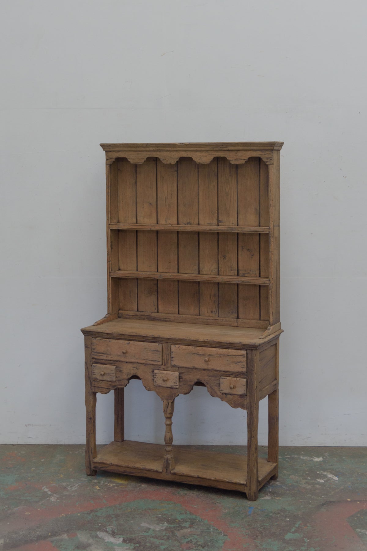 #8877 cabinet