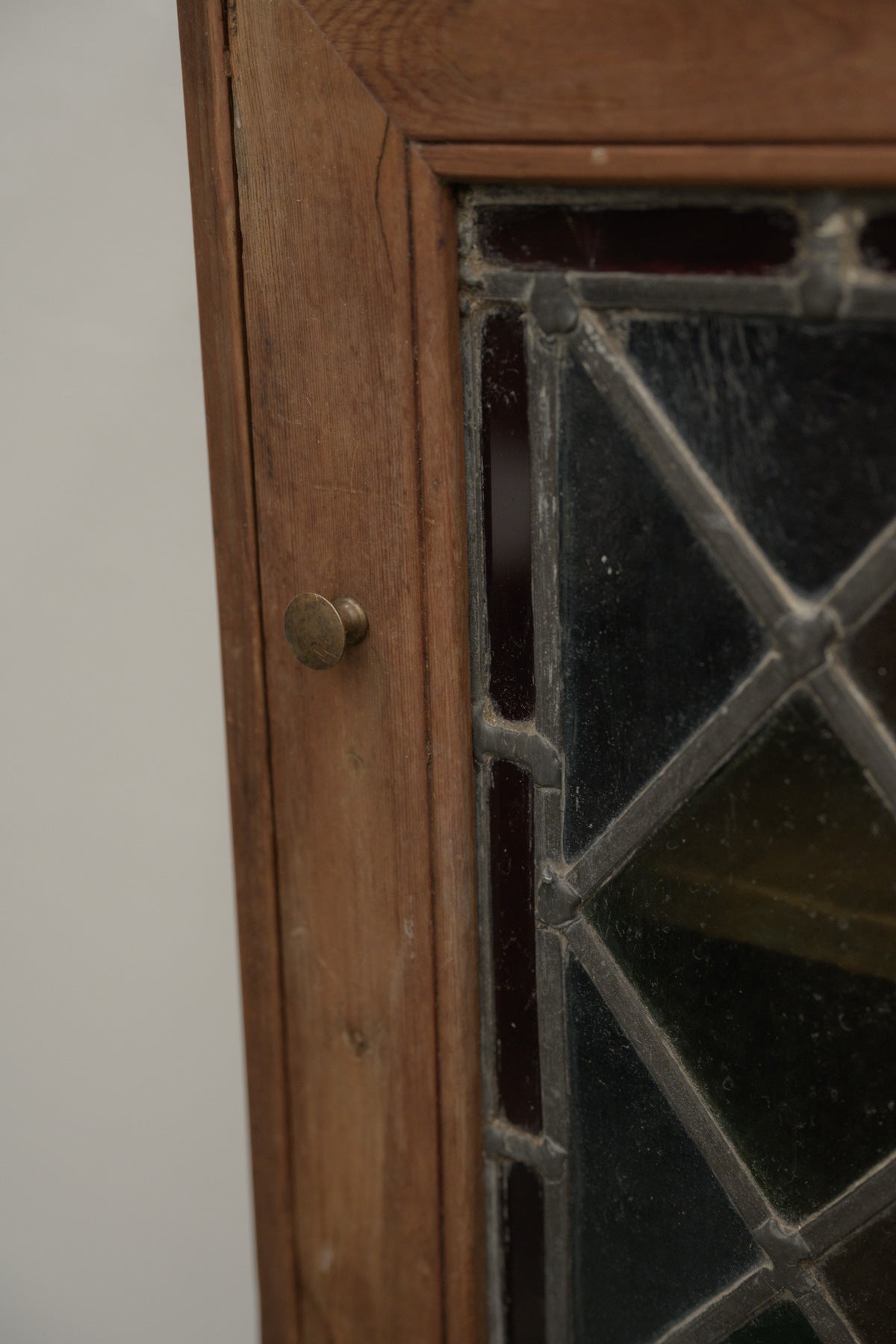 #0517 cabinet