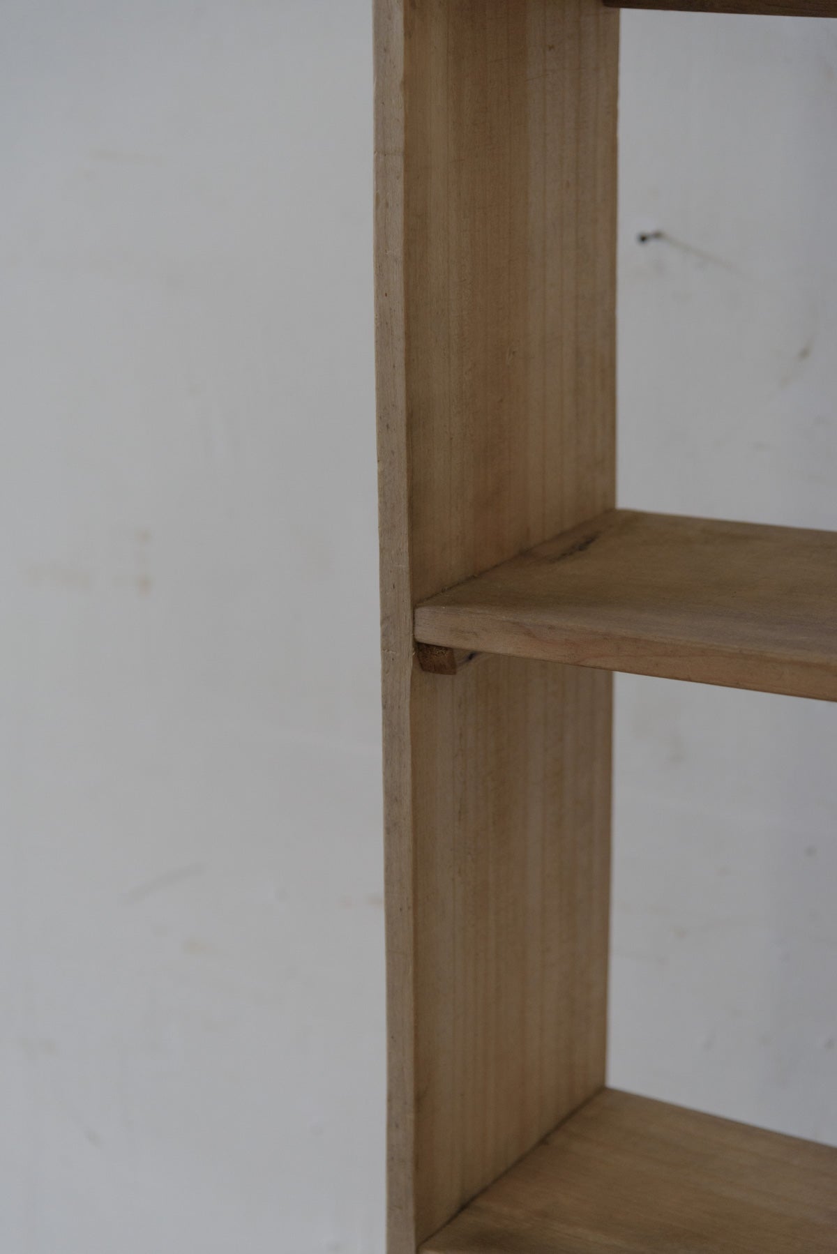 #9968 shelf