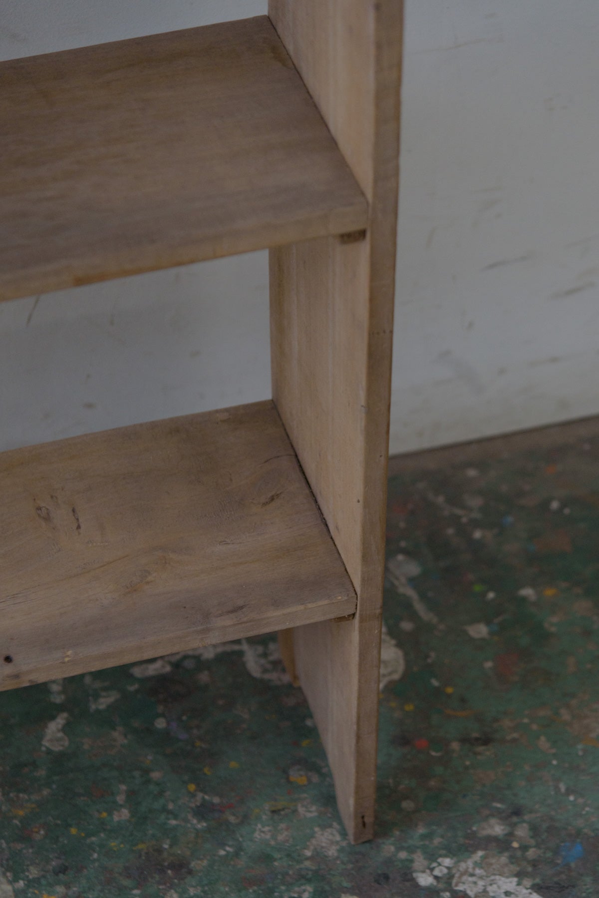 #9968 shelf