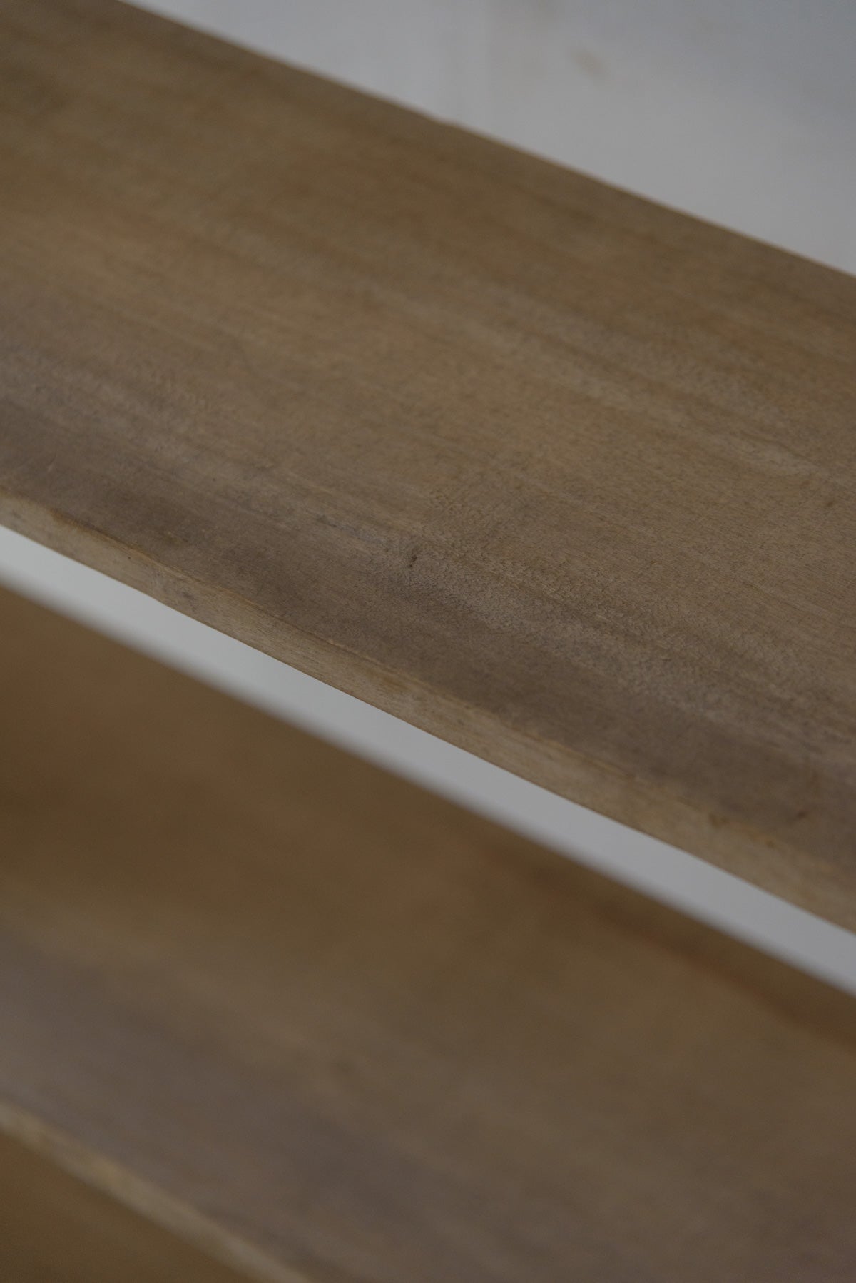 #9968 shelf