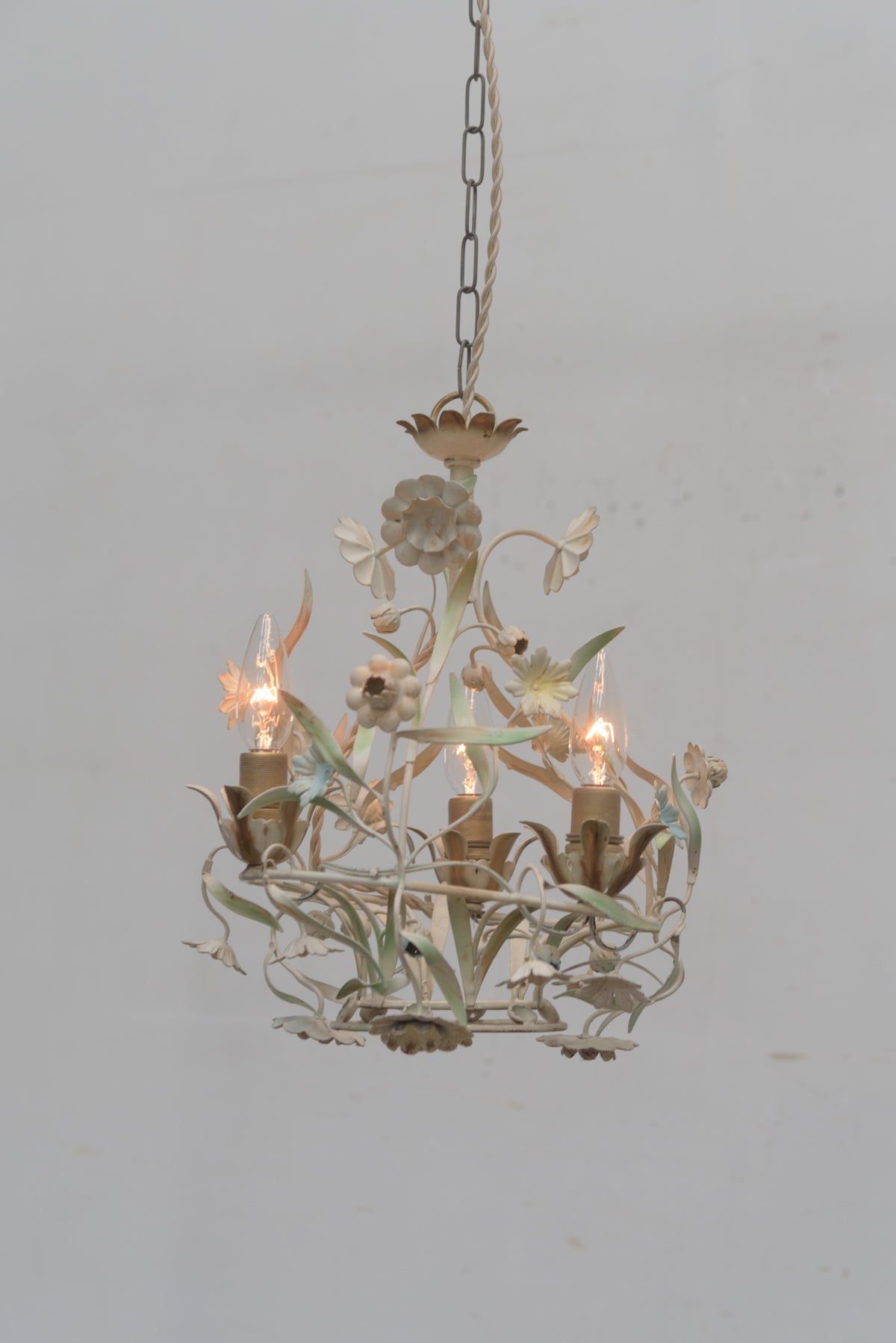 #9269 chandelier