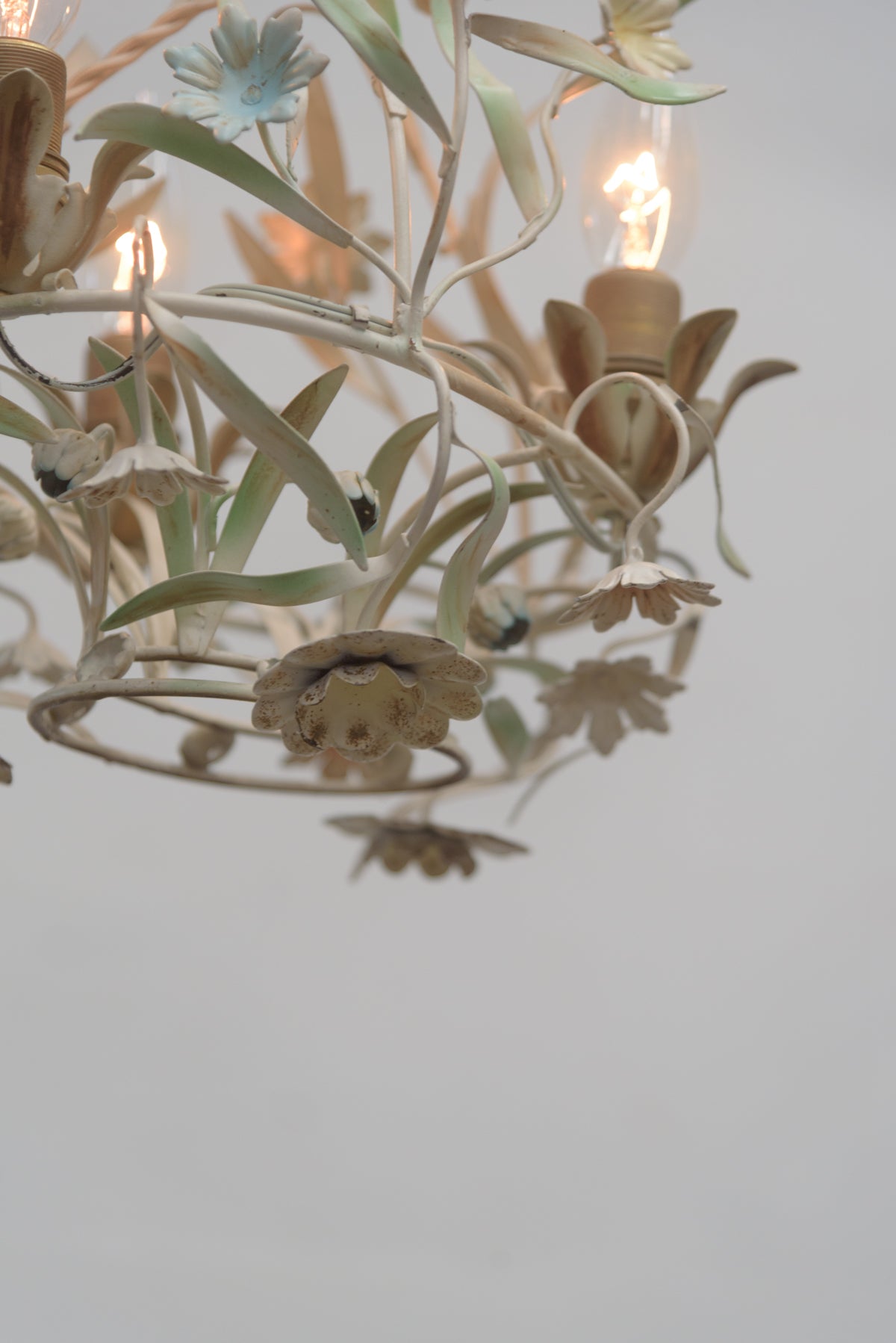 #9269 chandelier