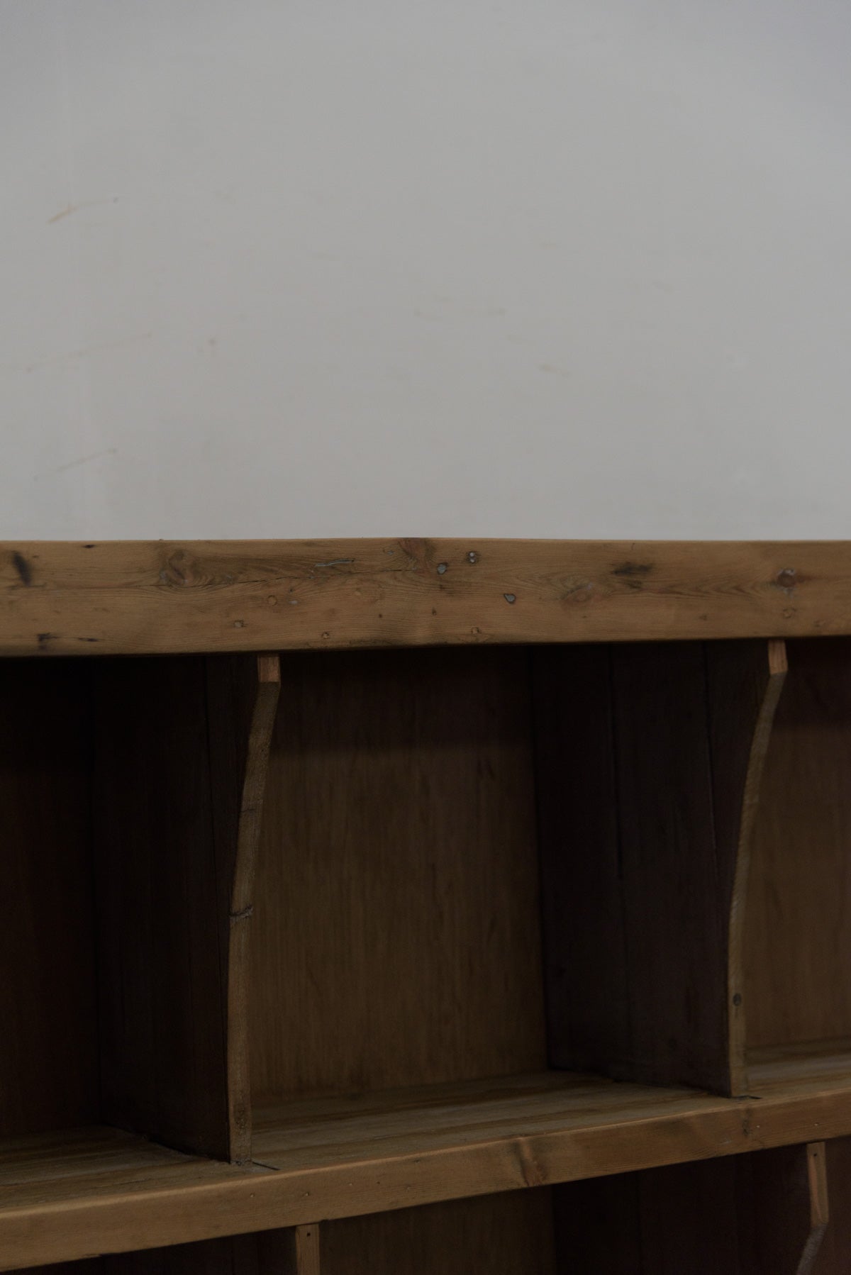 #9974 shelf