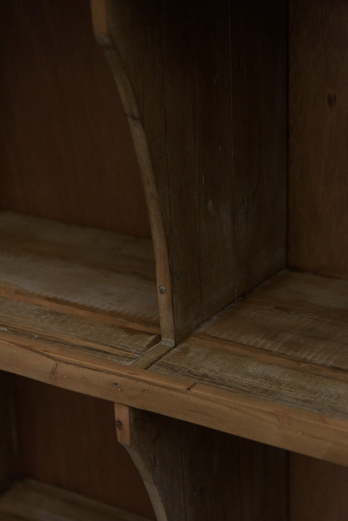 #9974 shelf
