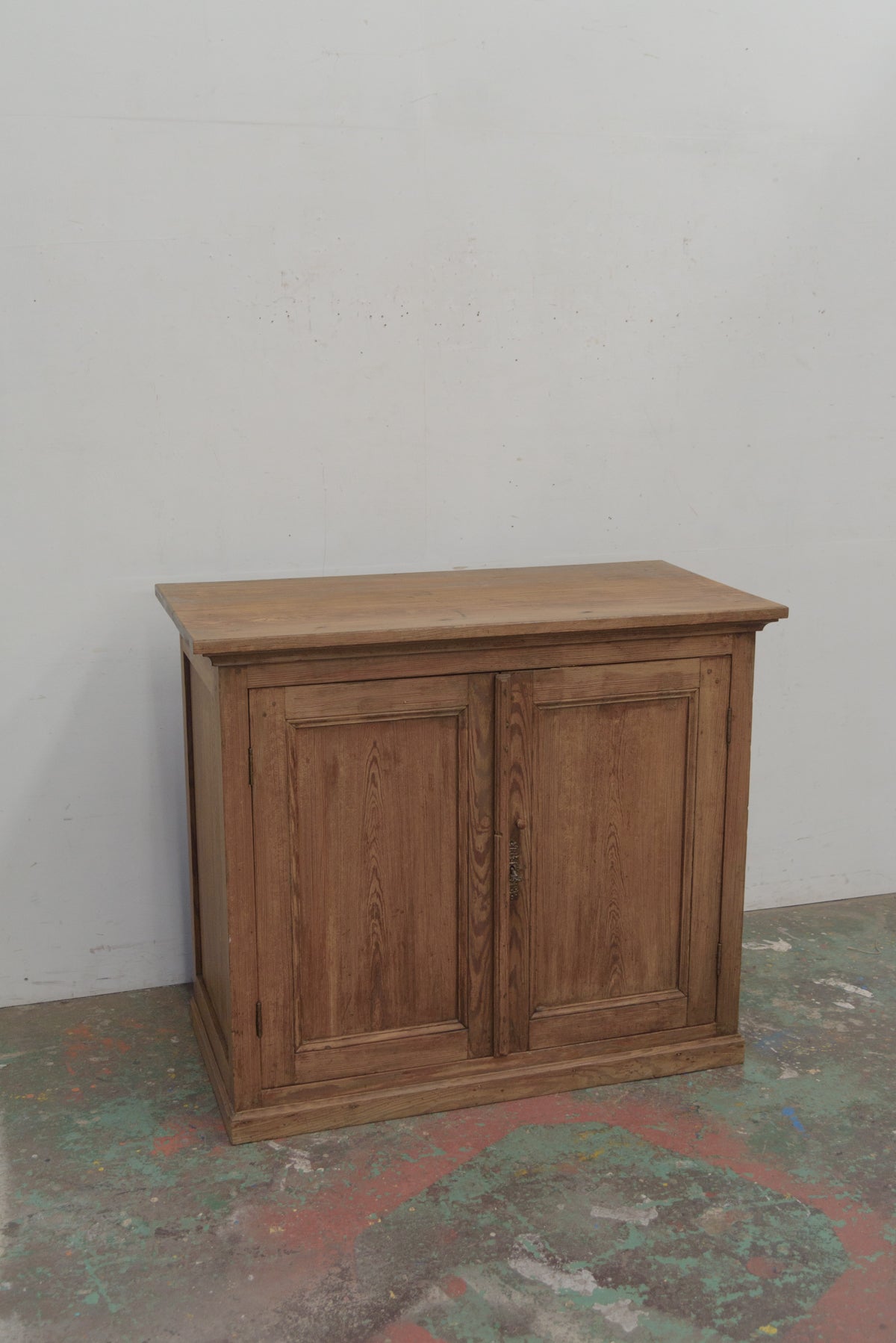 #9271 cabinet