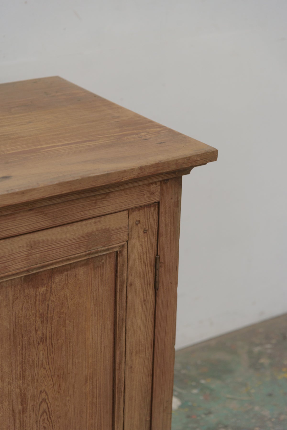 #9271 cabinet