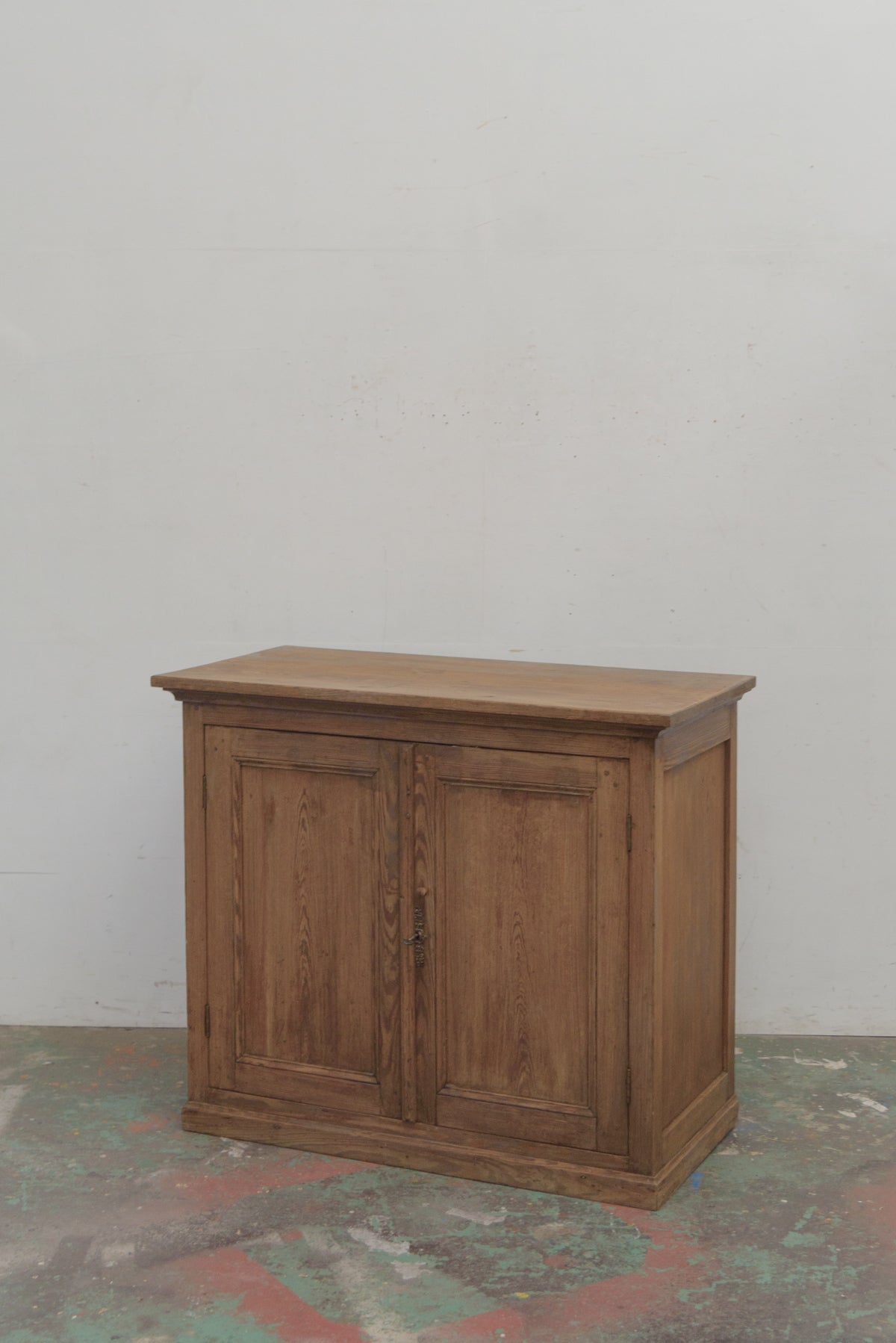 #9271 cabinet