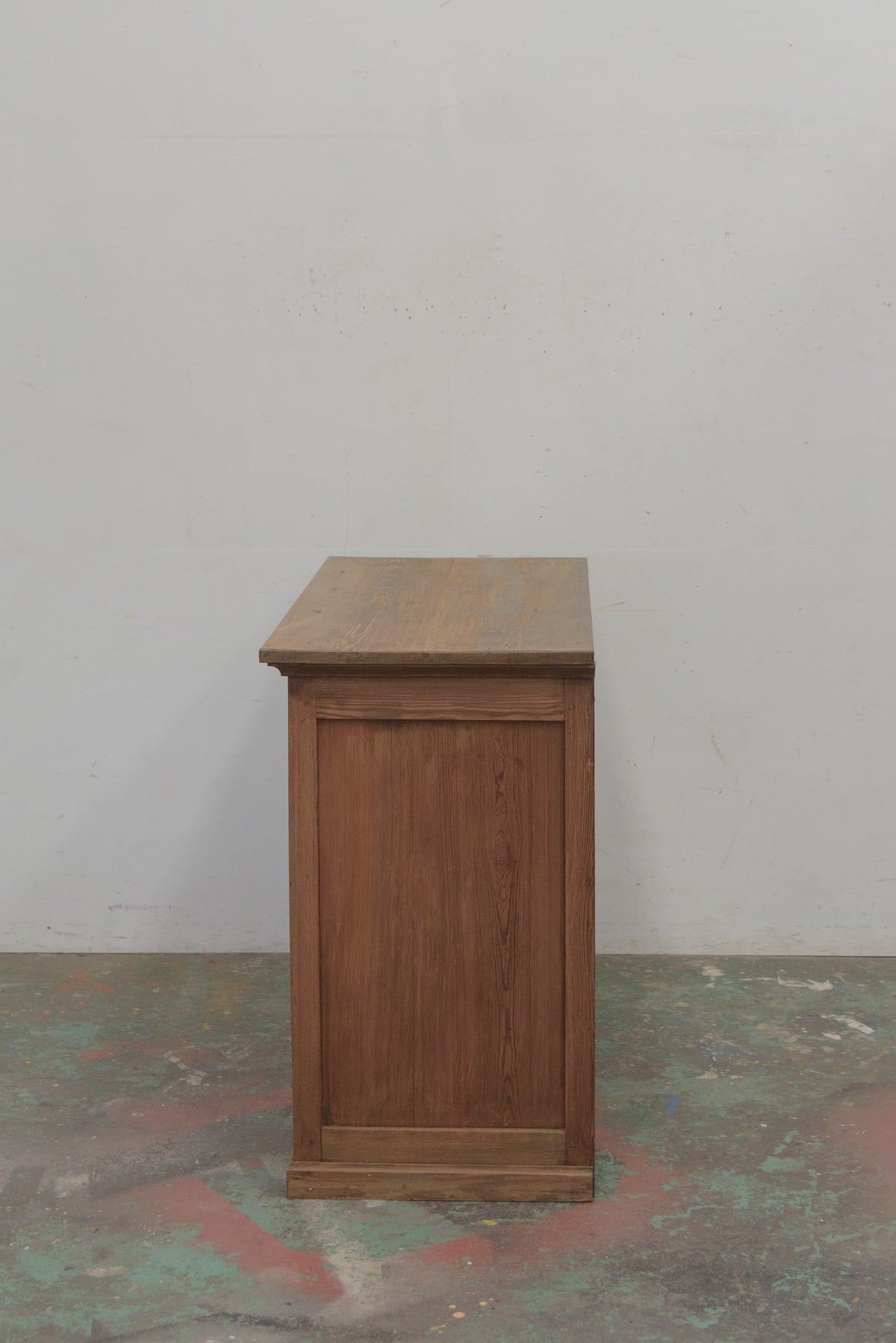 #9271 cabinet