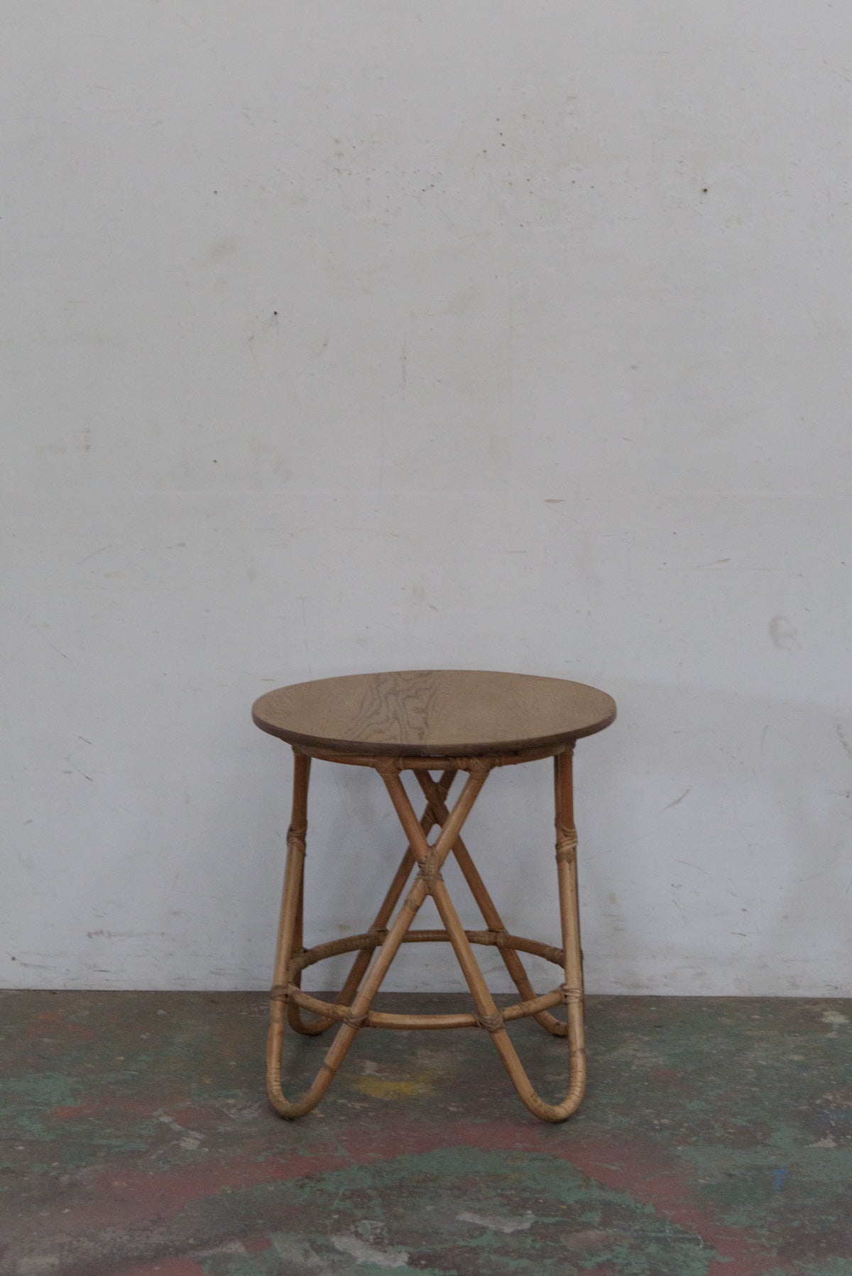 #9983 coffee table