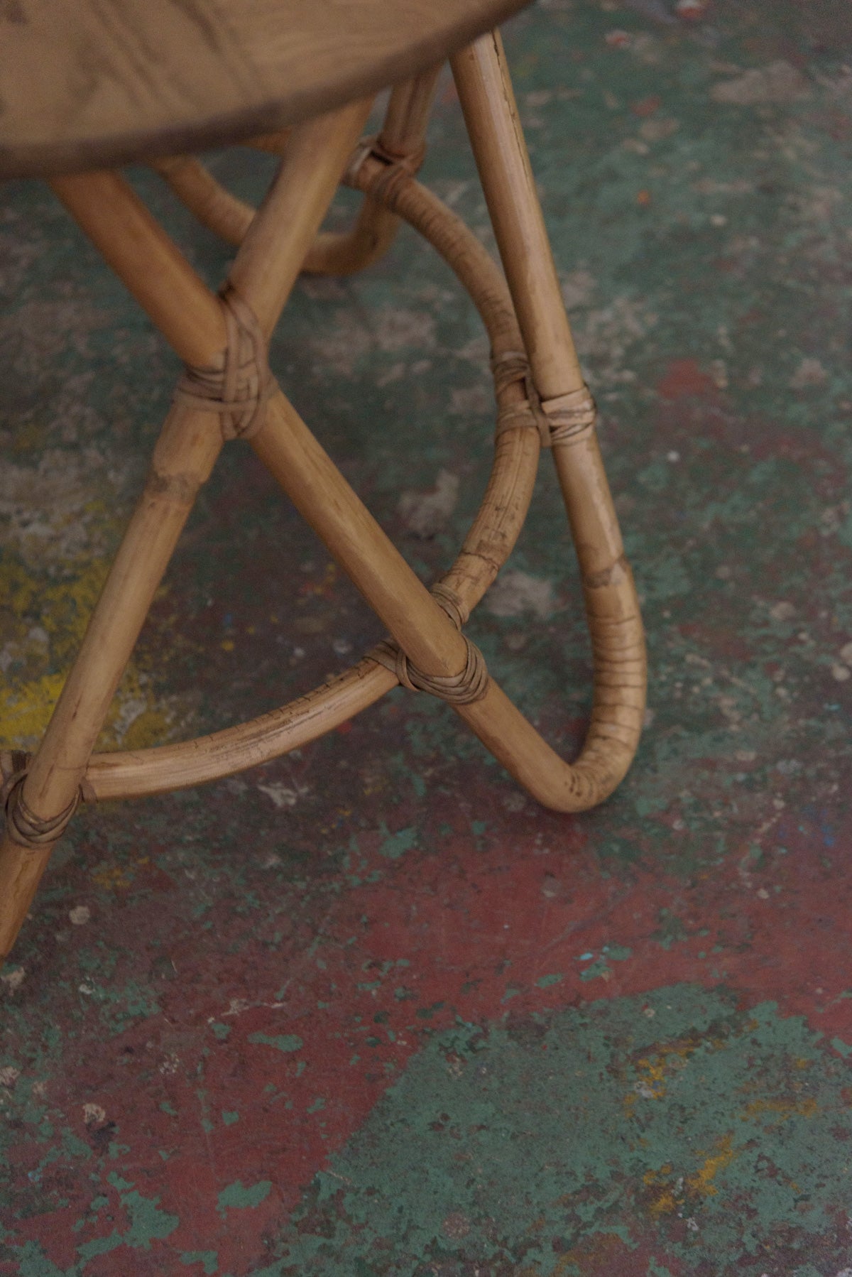 #9983 coffee table