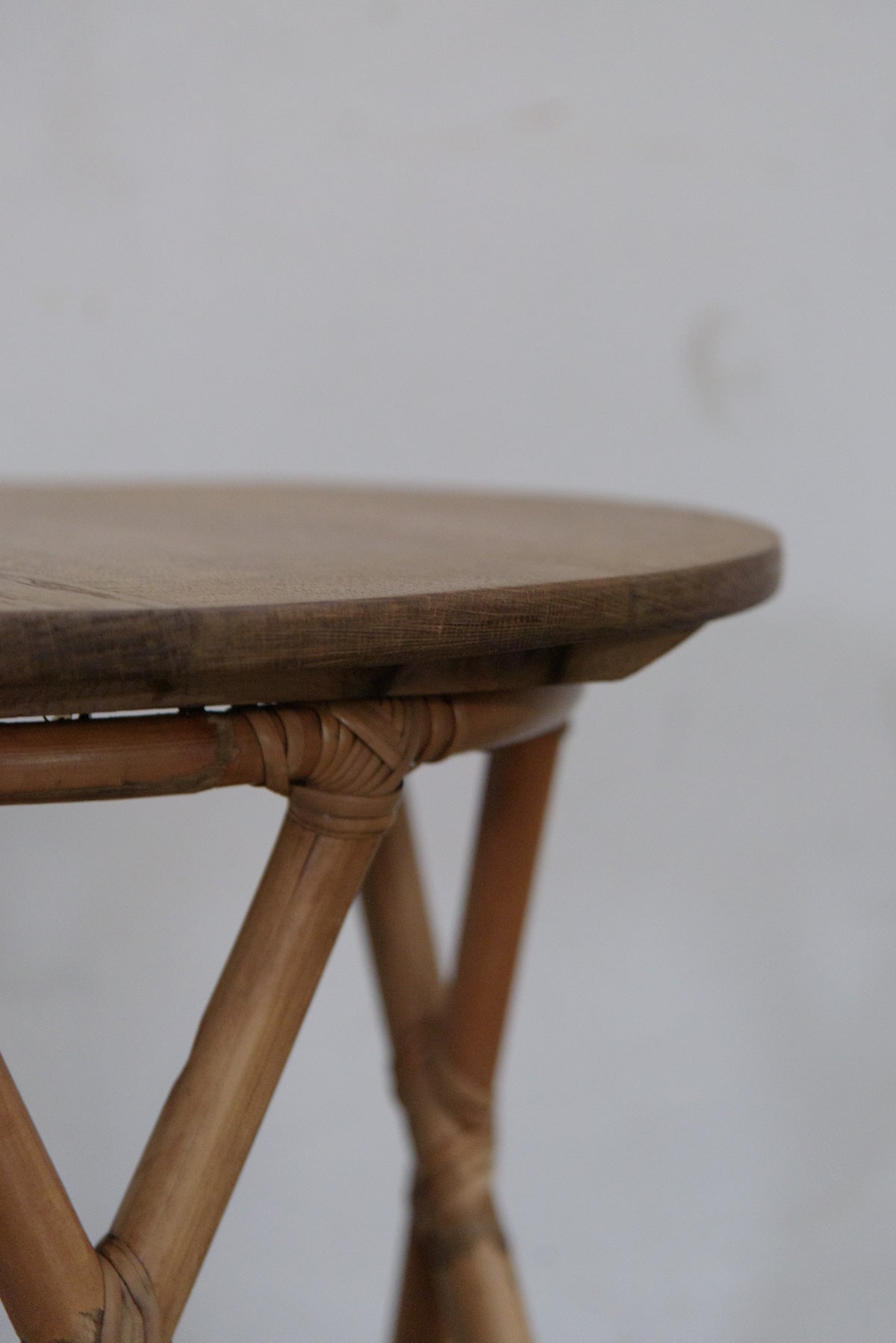 #9983 coffee table