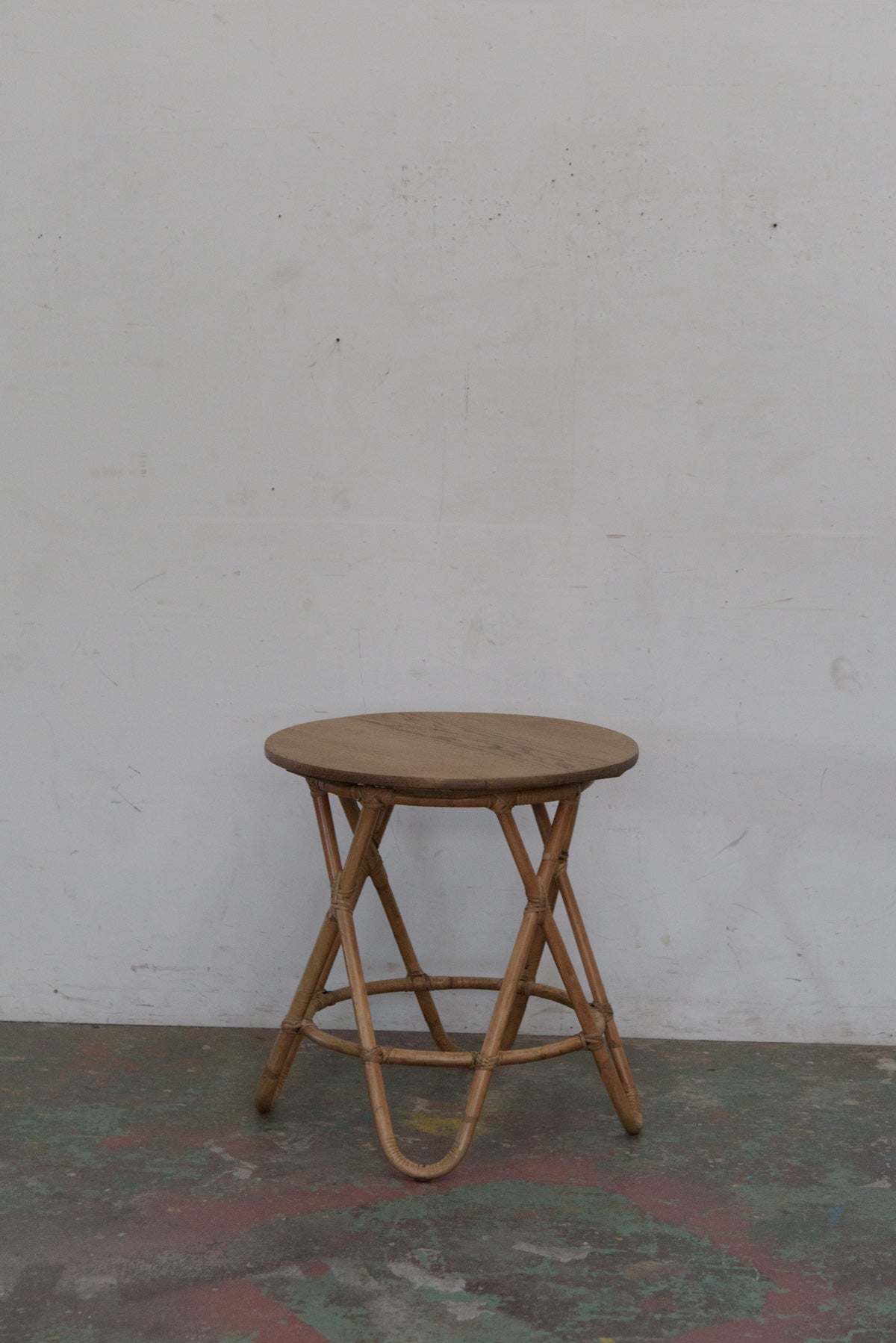 #9983 coffee table
