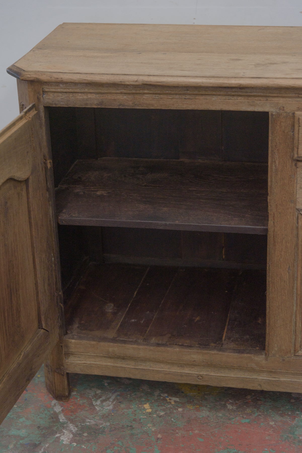 #9282 cabinet