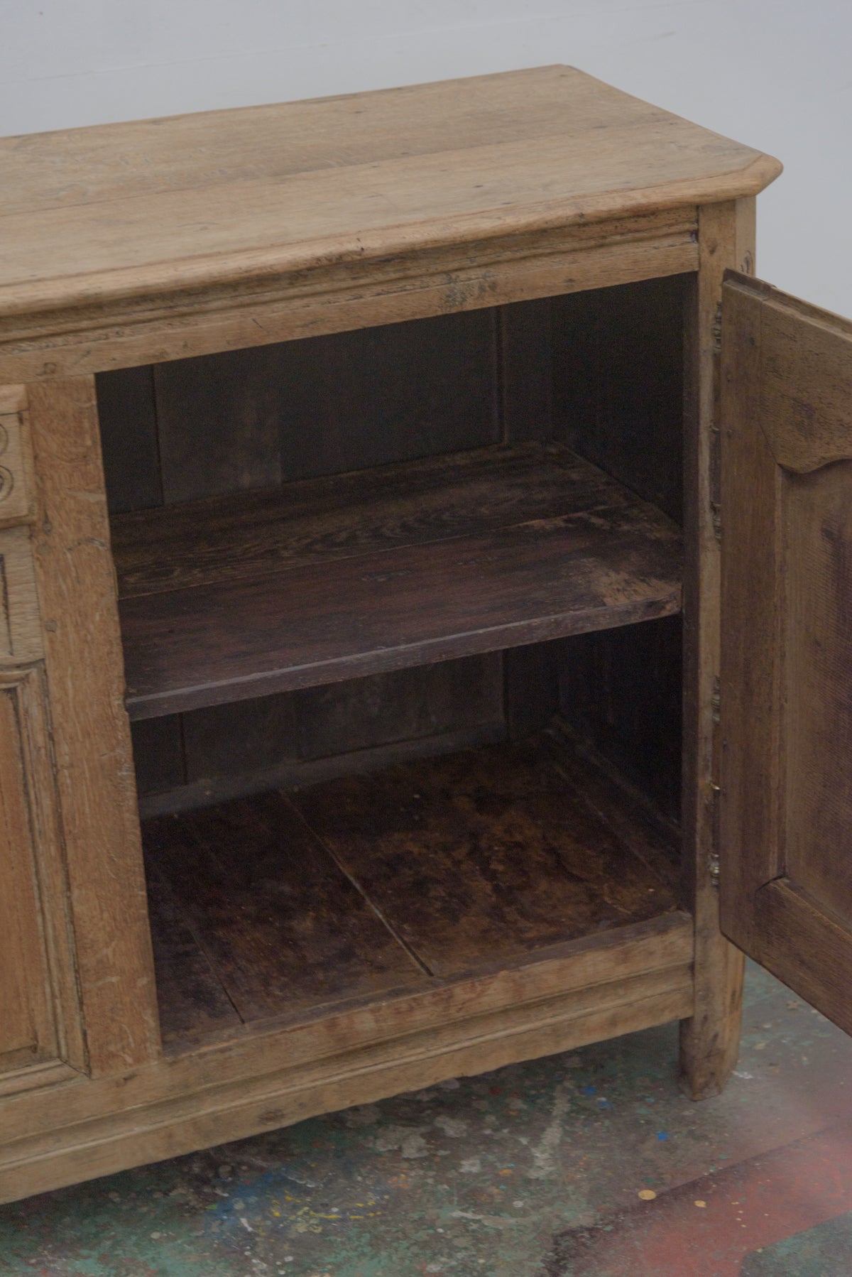 #9282 cabinet