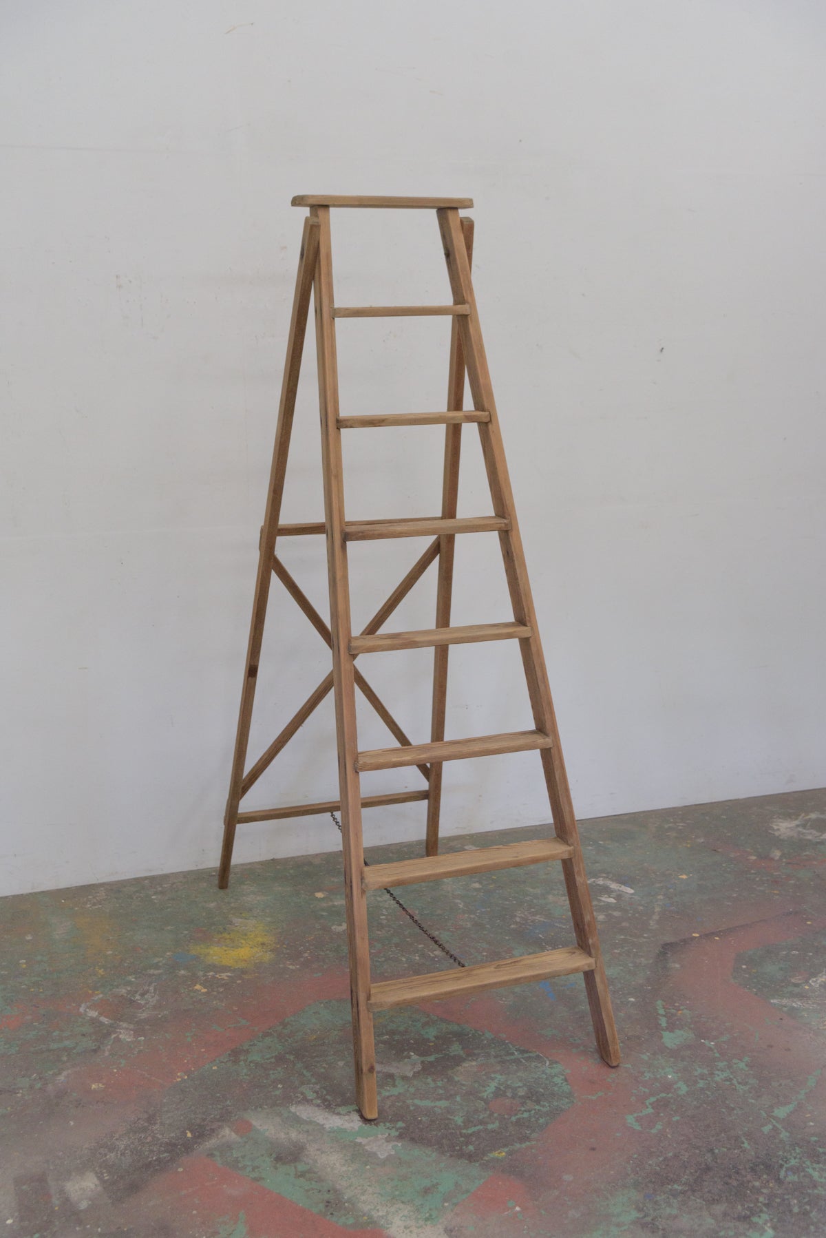 #8491 step ladder