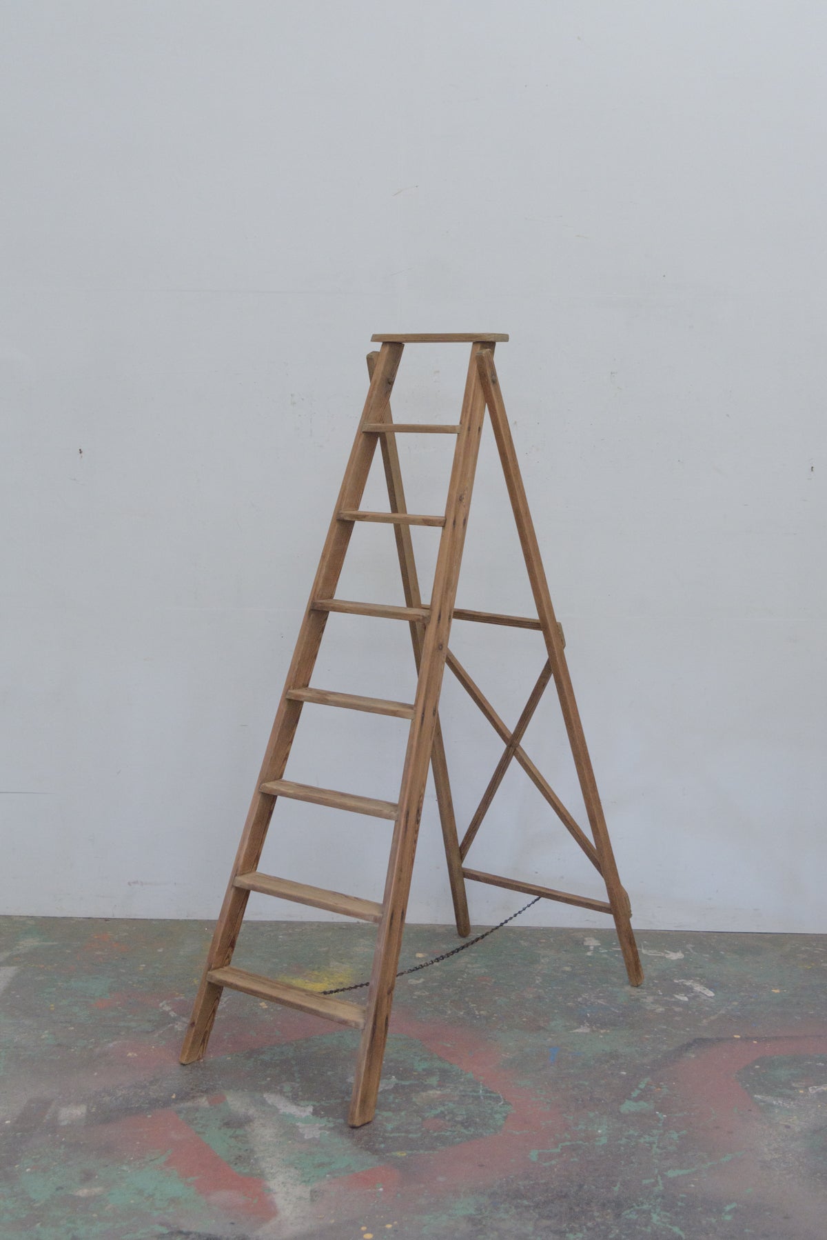 #8491 step ladder