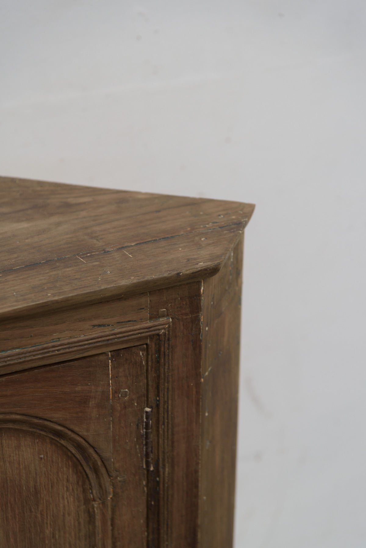 #9625 corner cabinet