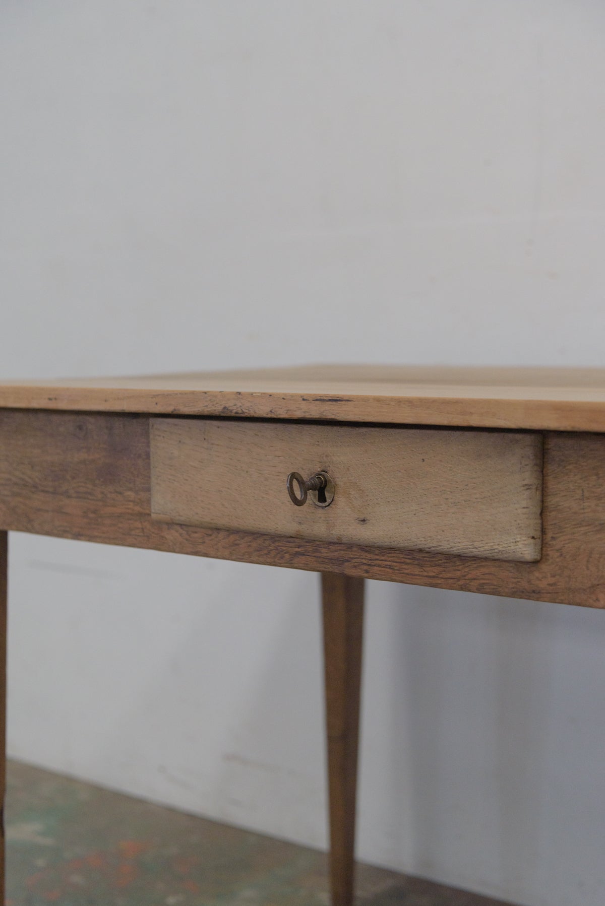 #9316 table