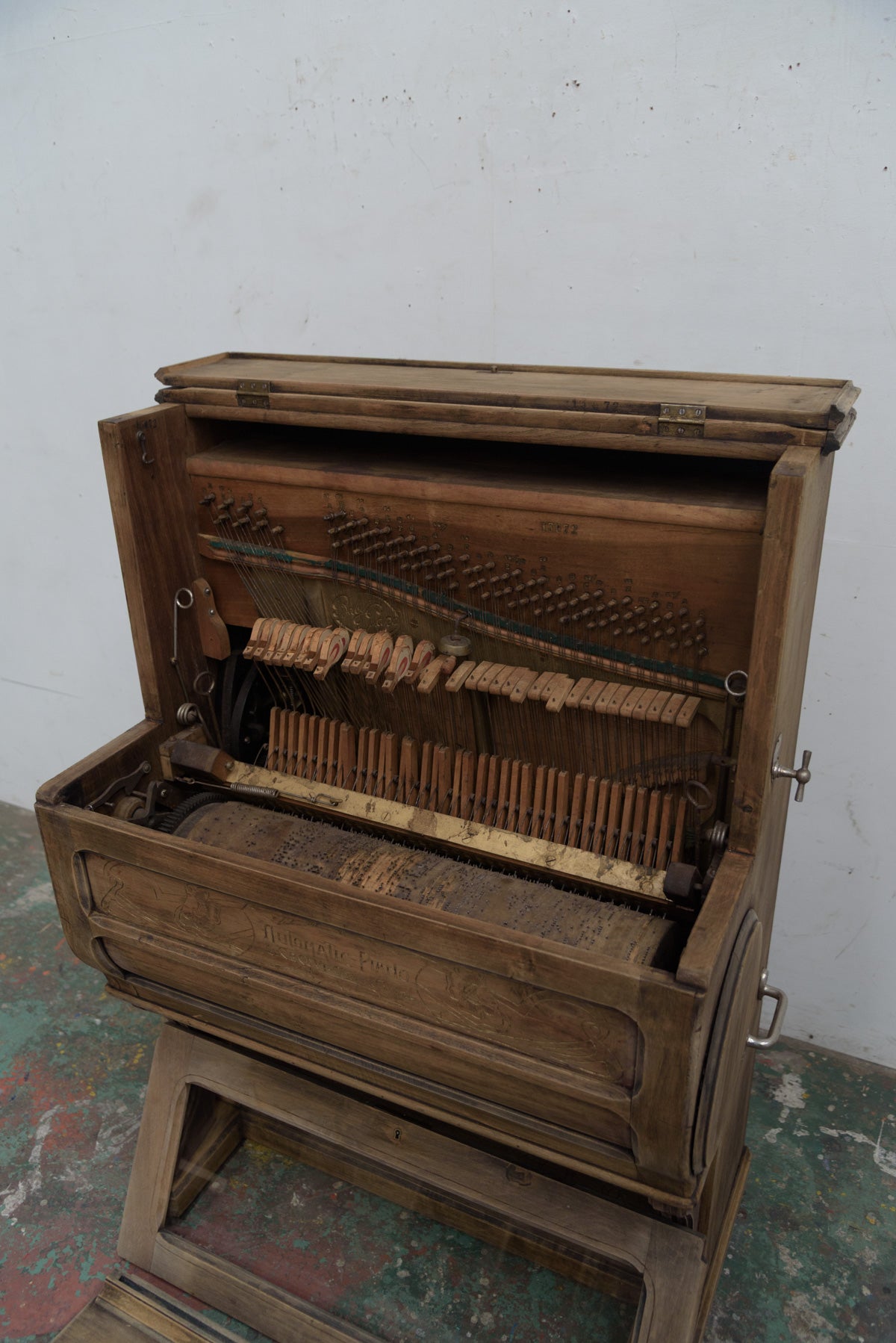 #9640 barrel piano