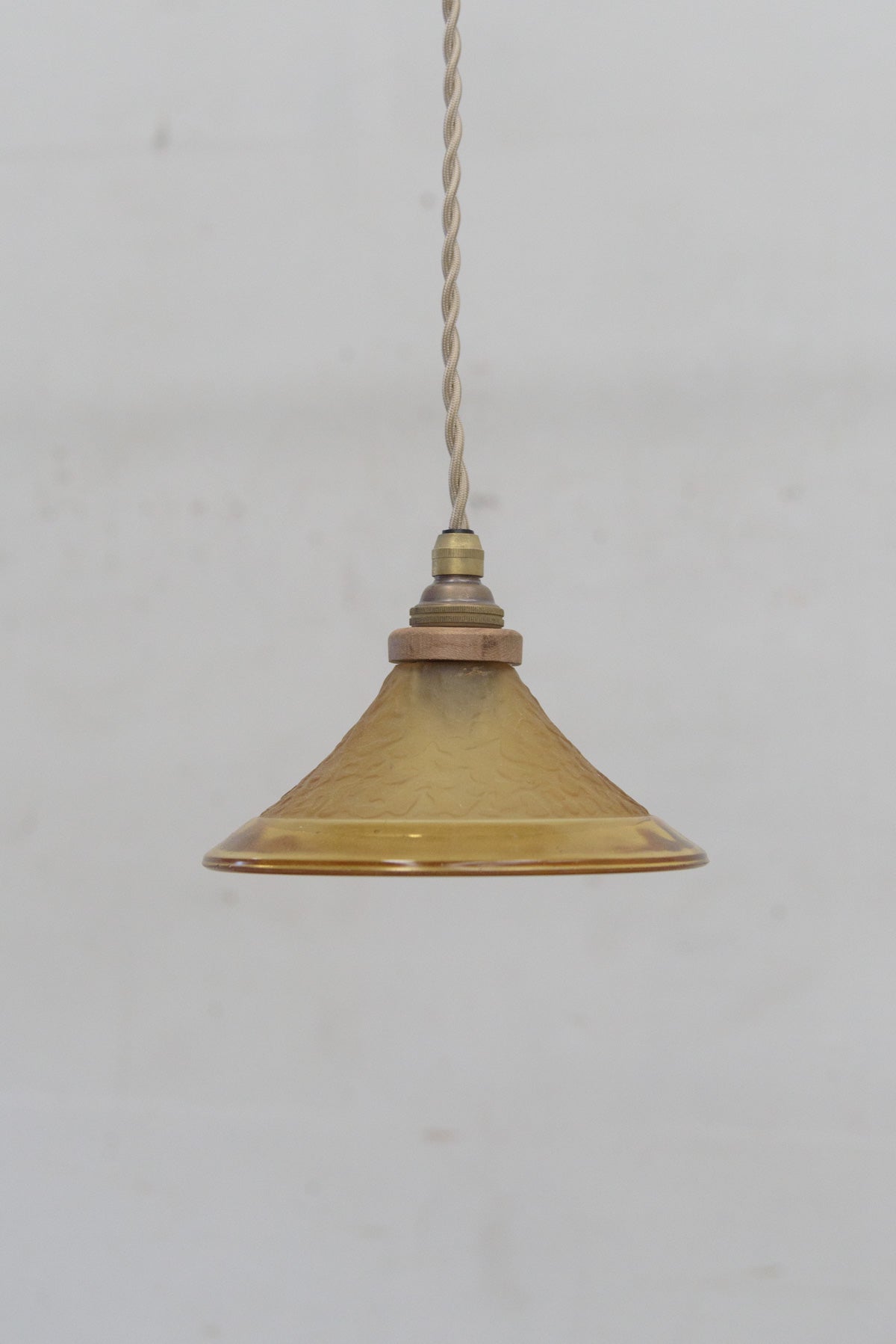 #9646 pendant lamp