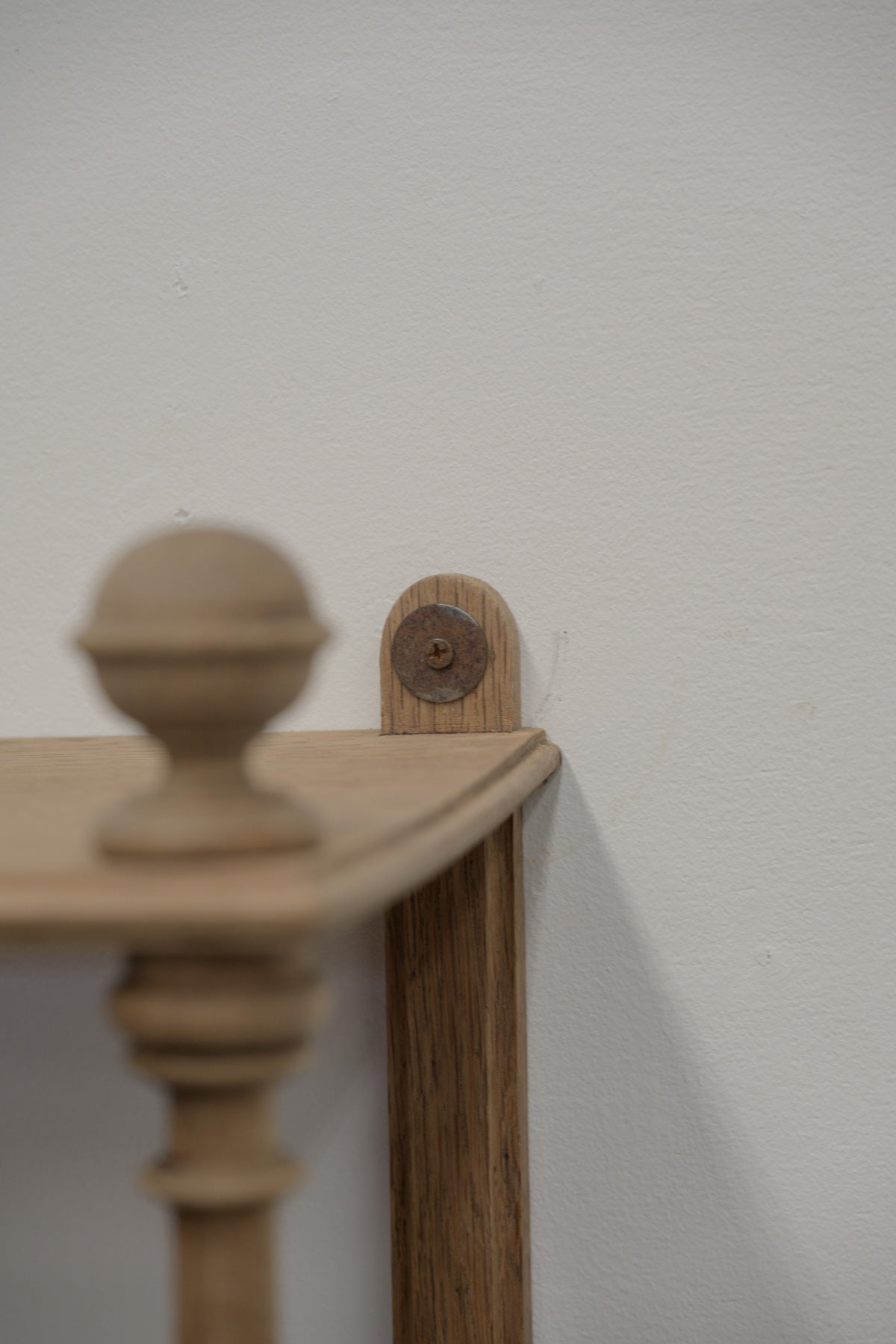 #0565 shelf