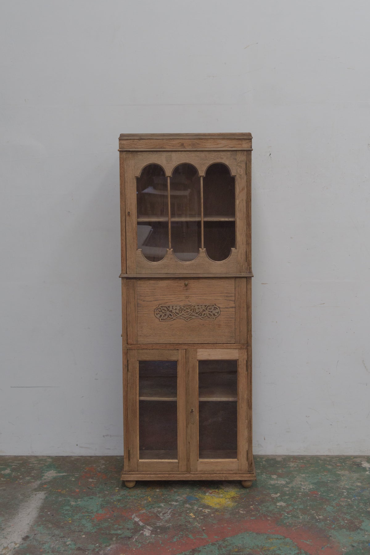 #9339 cabinet