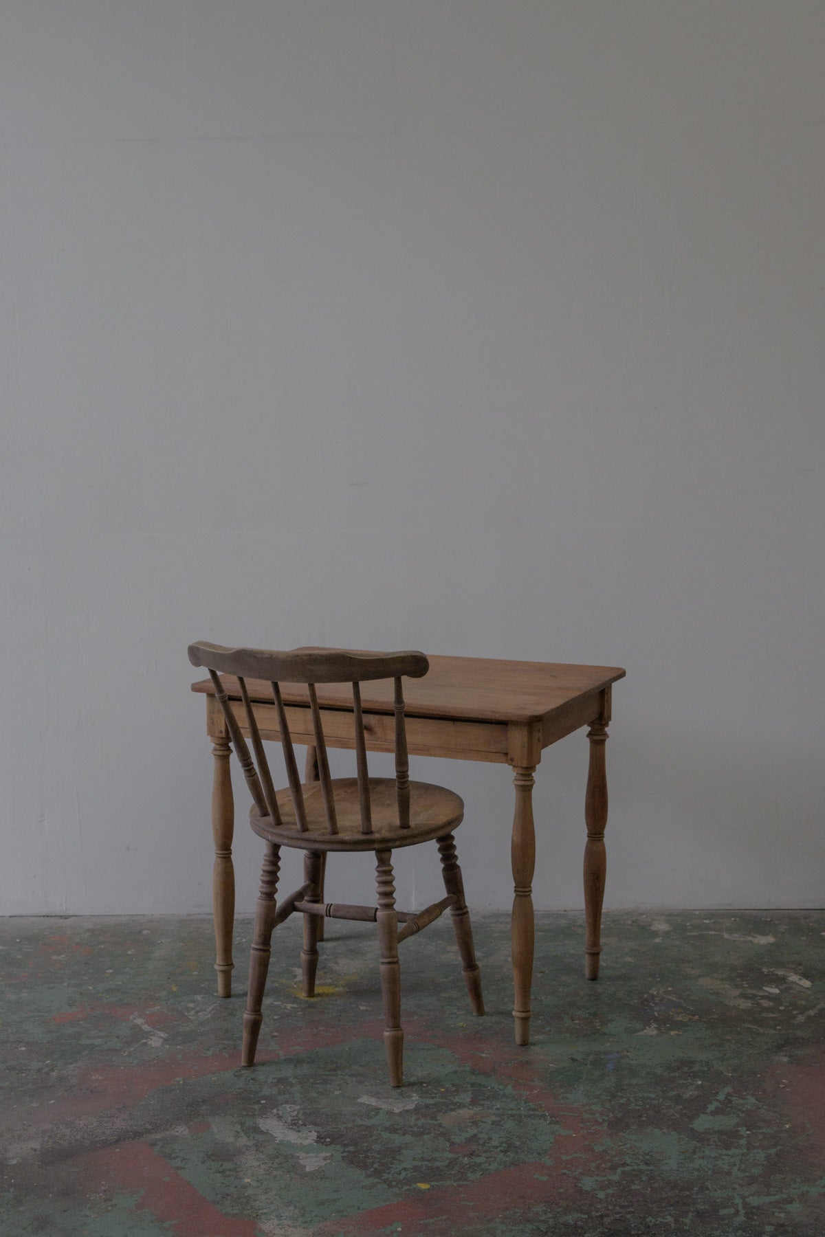 #0569 table