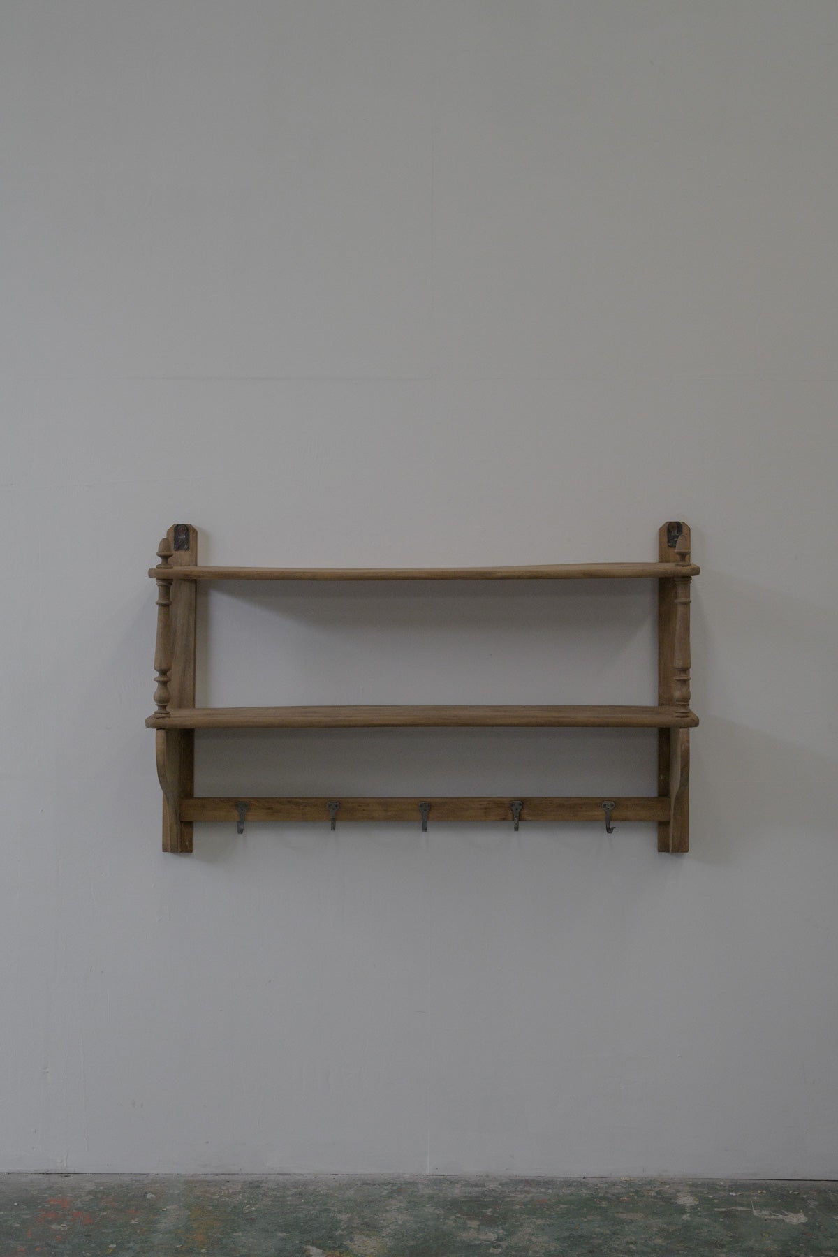 #0571 wall shelf