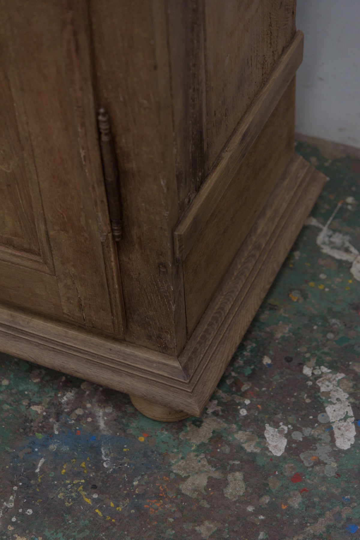 #8919 cabinet
