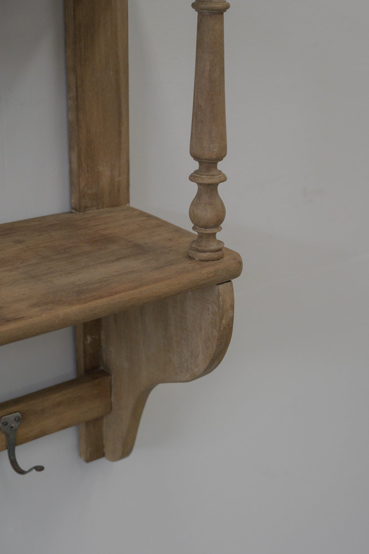 #0571 wall shelf