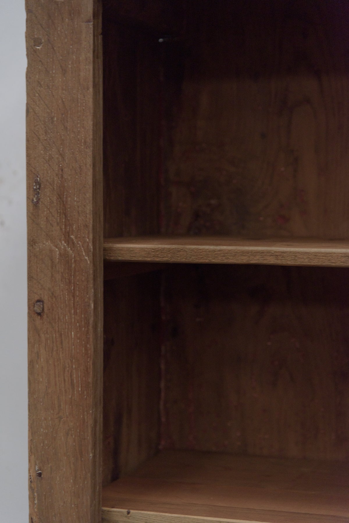 #8919 cabinet