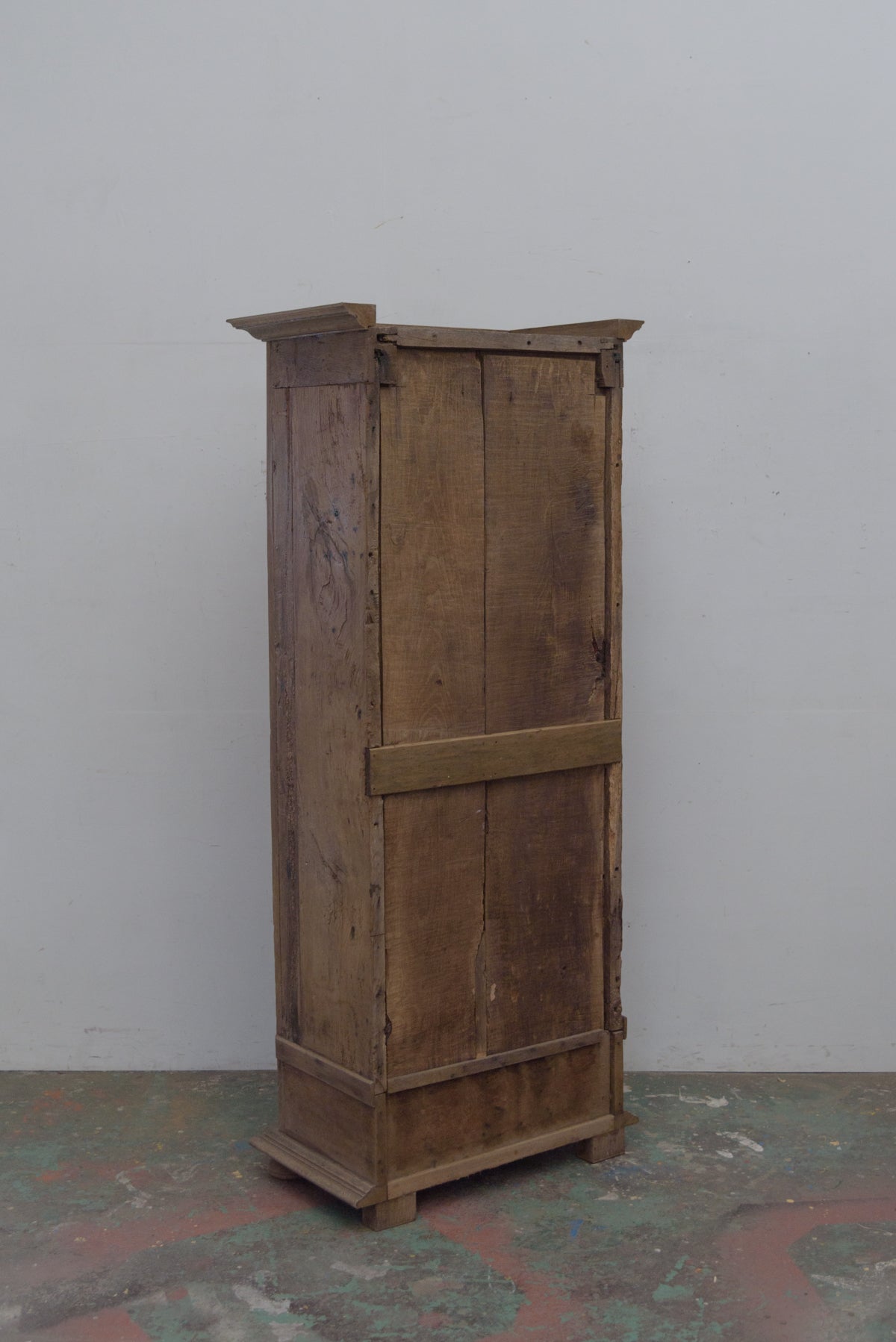 #8919 cabinet