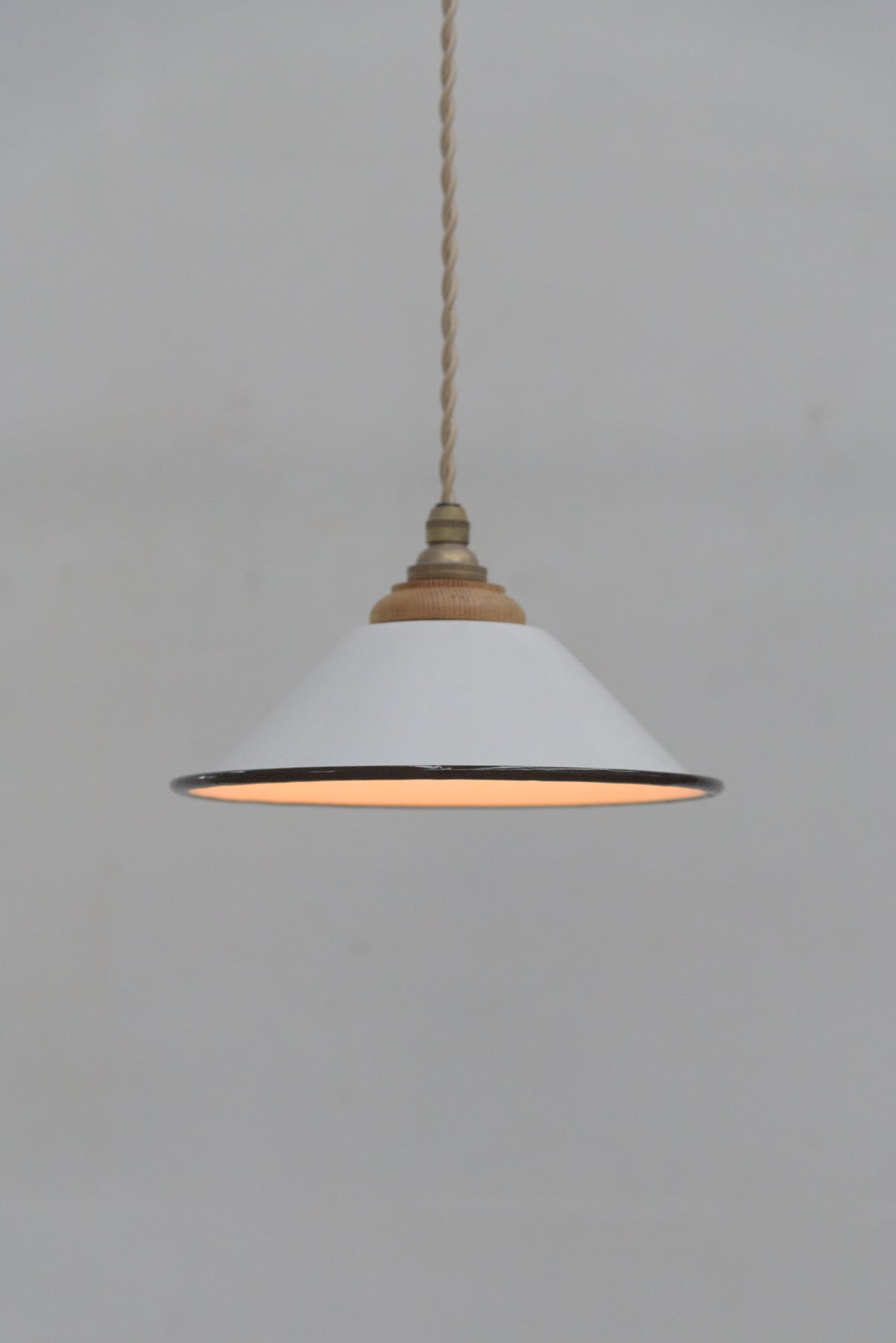 #8933 pendant lamp