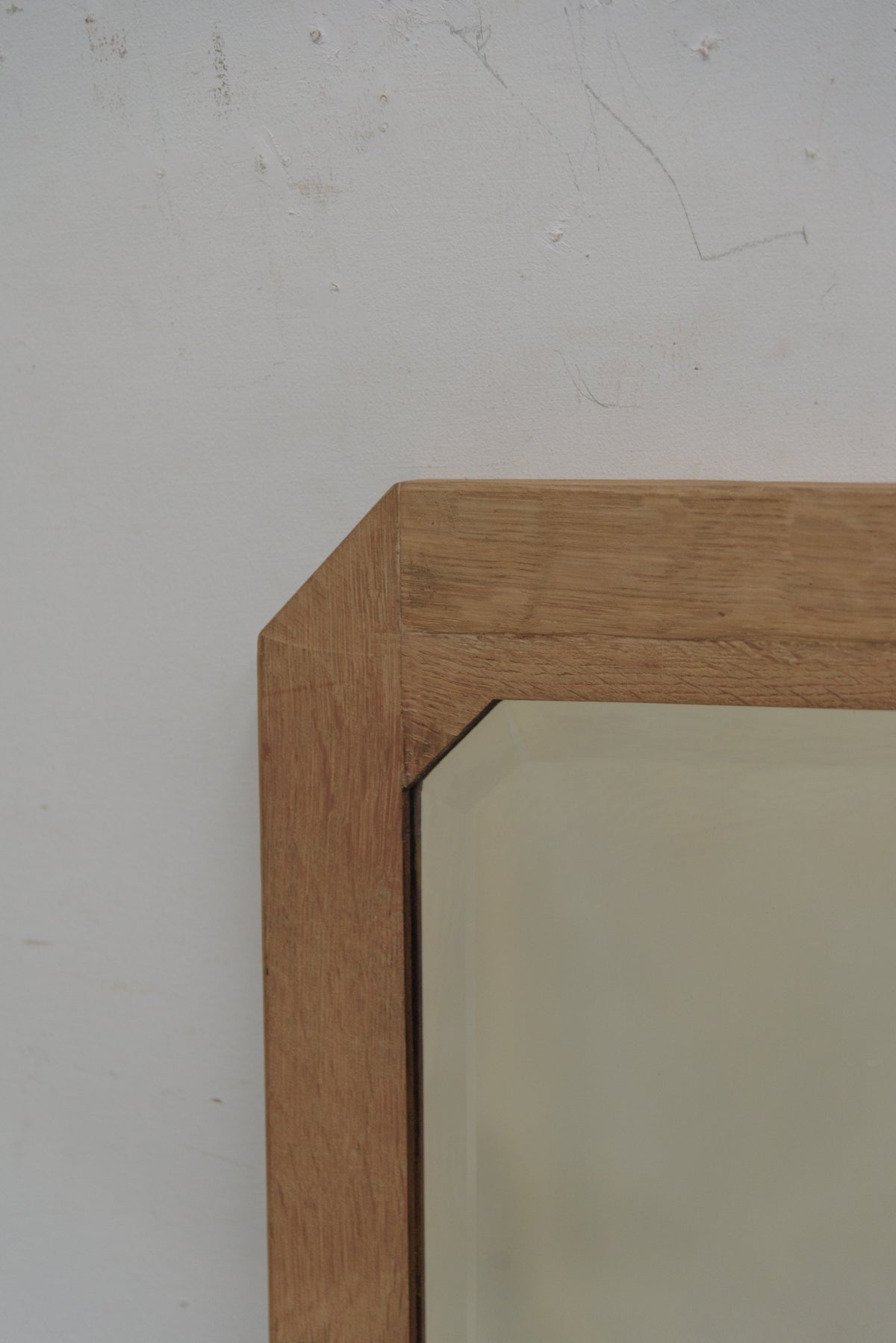 #9350 mirror