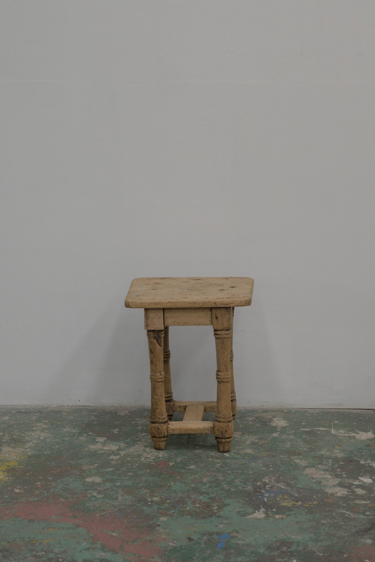 #0578 stool