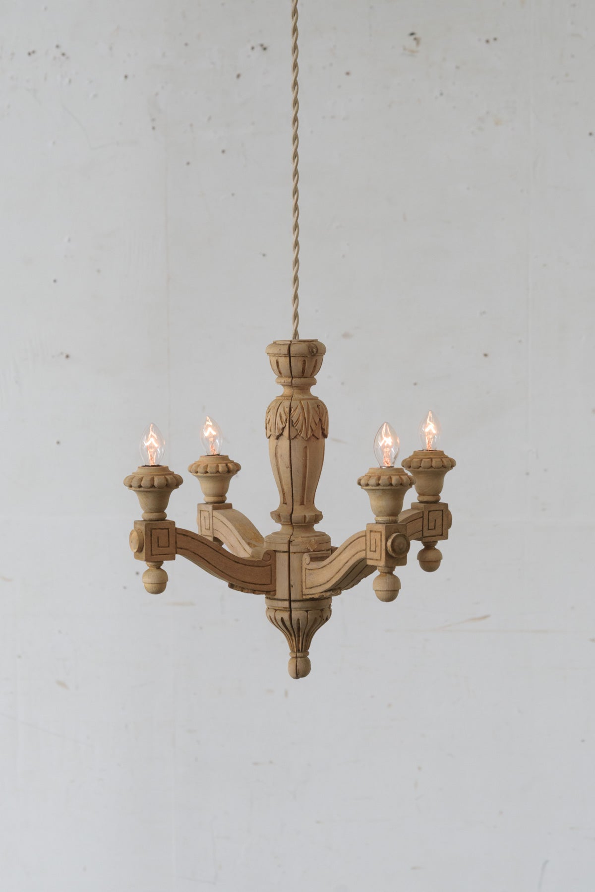 #9681 chandelier