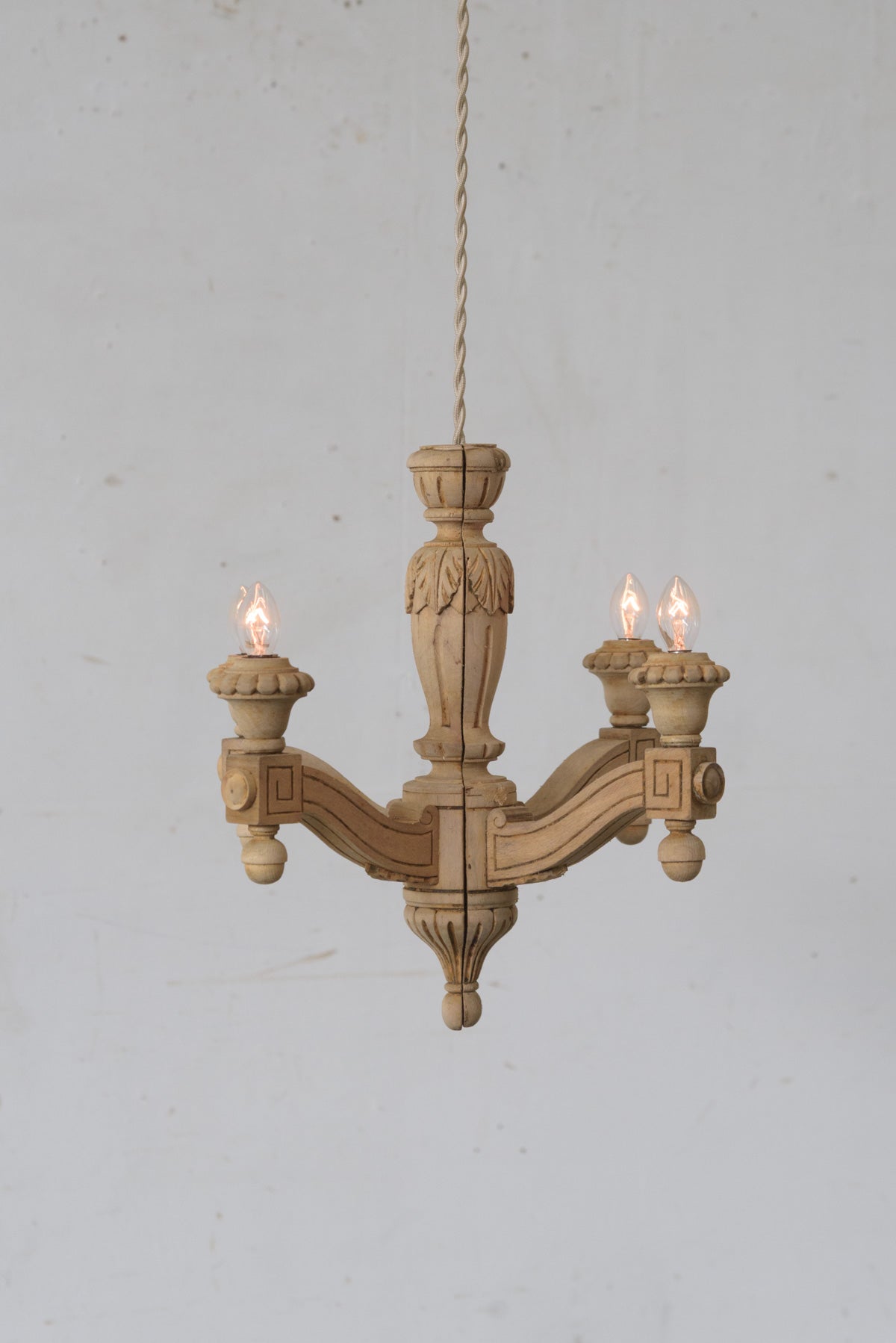 #9681 chandelier