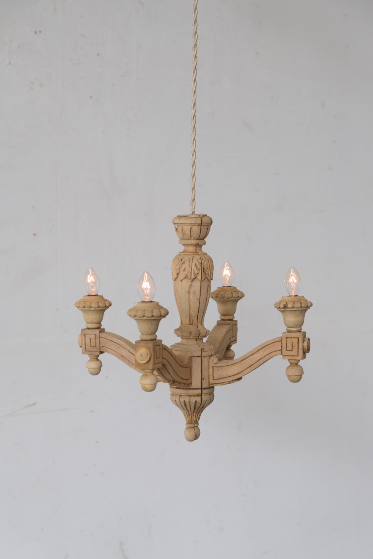 #9681 chandelier