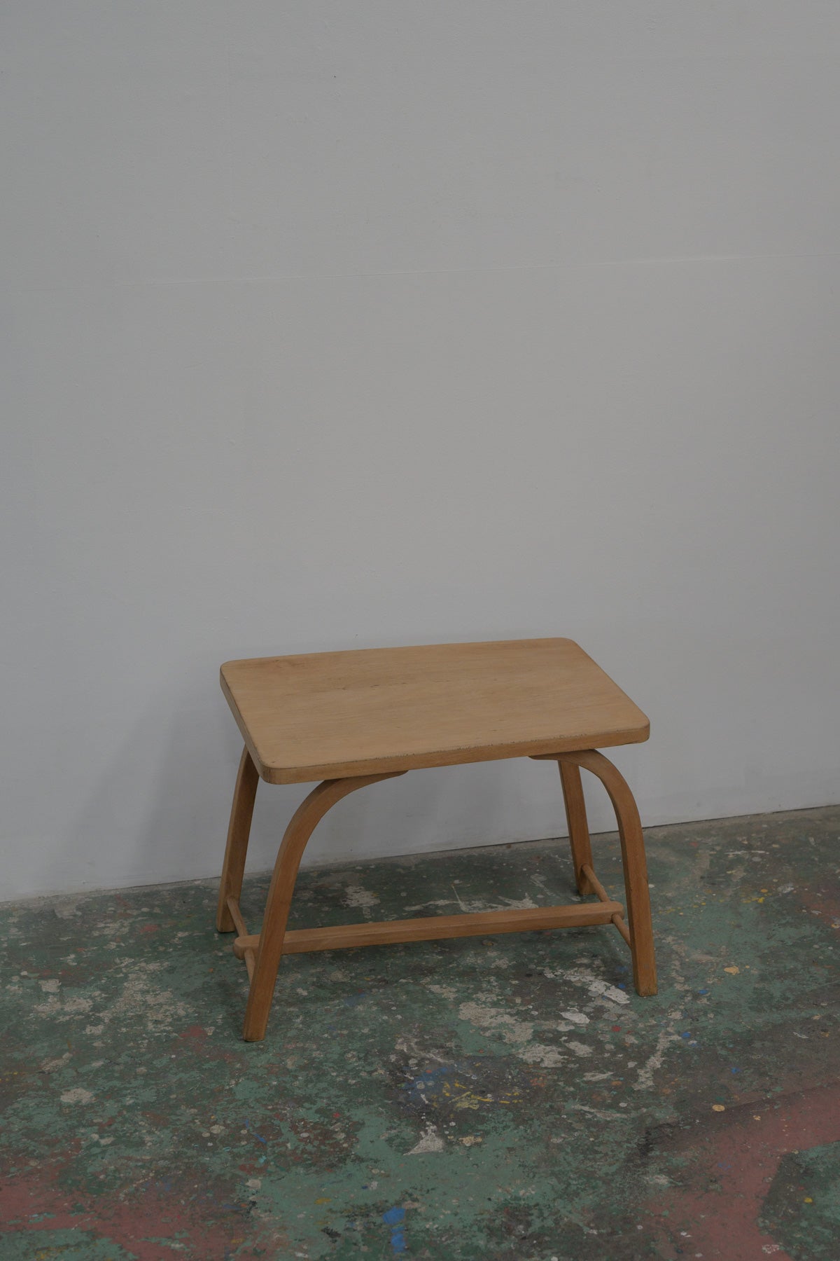 #0580 side table