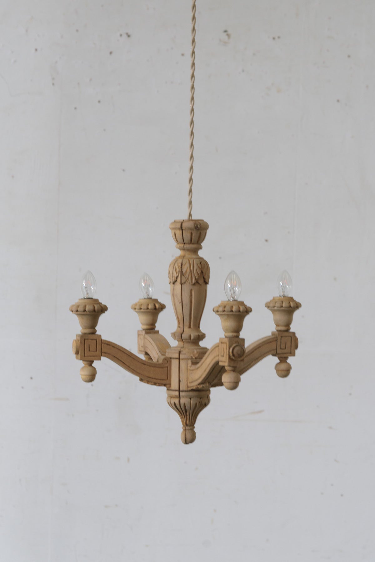 #9681 chandelier
